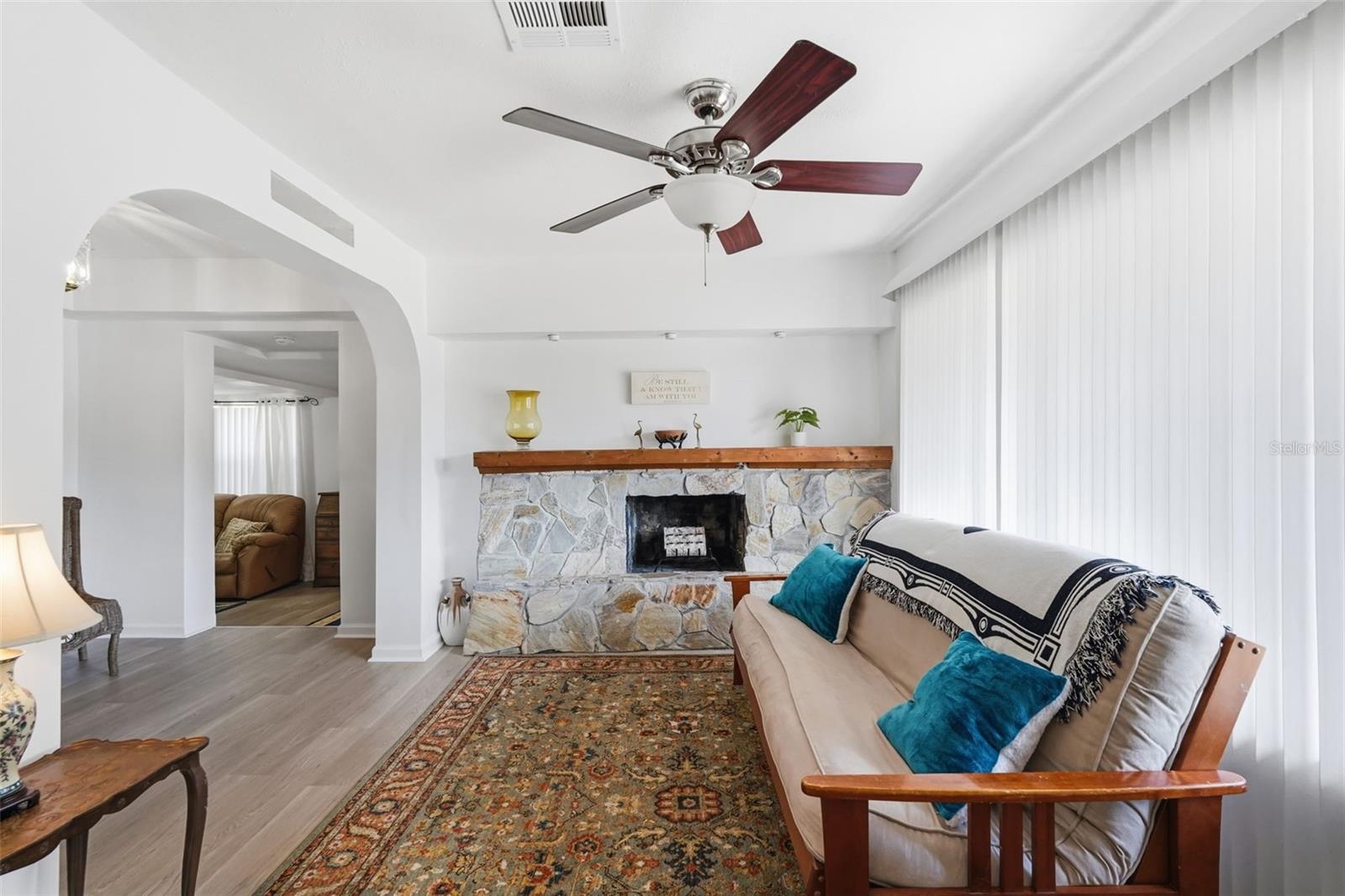 Image 6 of 34 For 8061 49th Avenue N