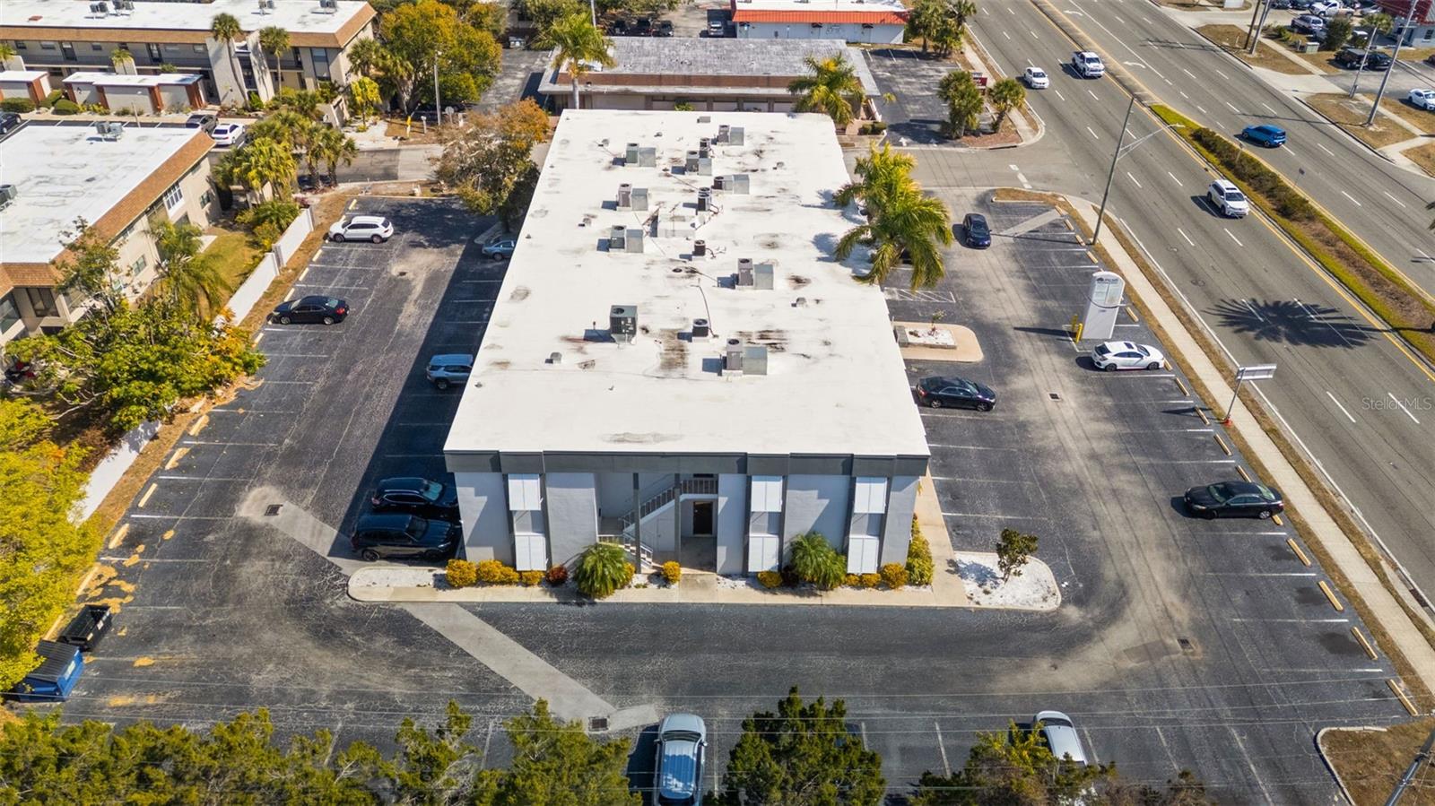 Image 4 of 12 For 2700 Bay Drive