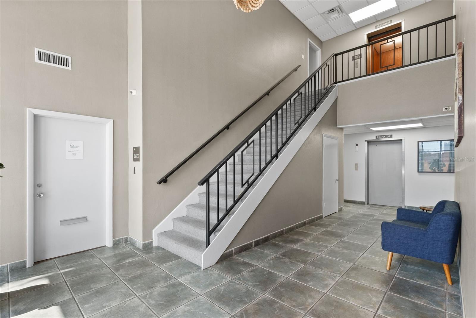 Image 7 of 12 For 2700 Bay Drive