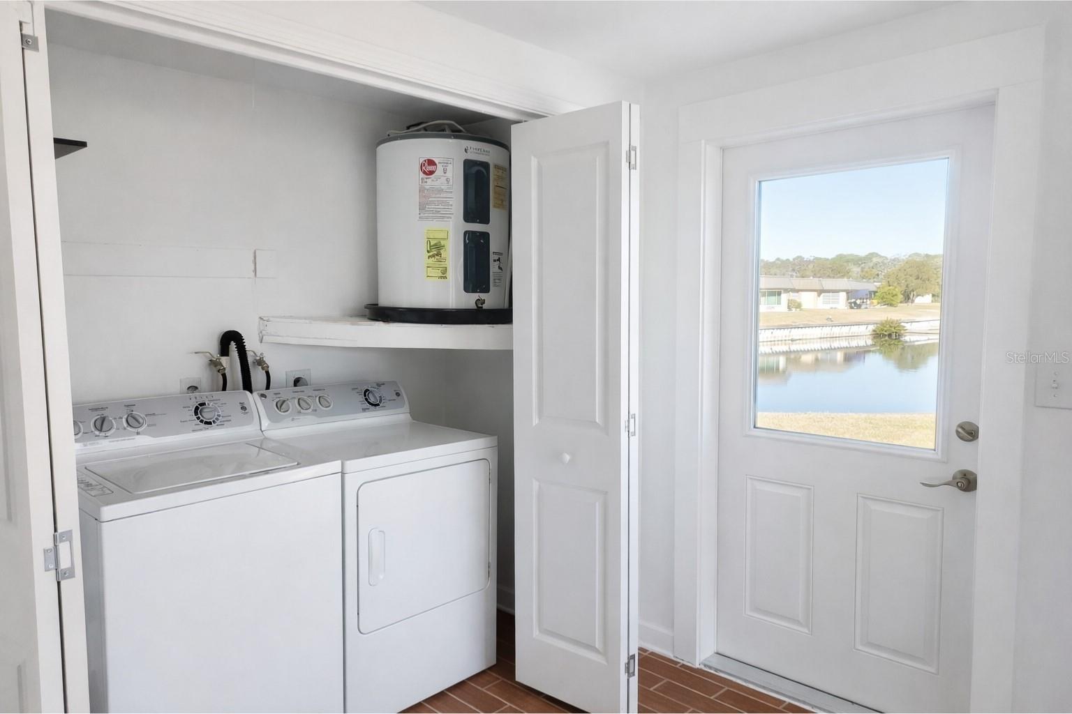 Image 16 of 41 For 4308 Summersun Drive