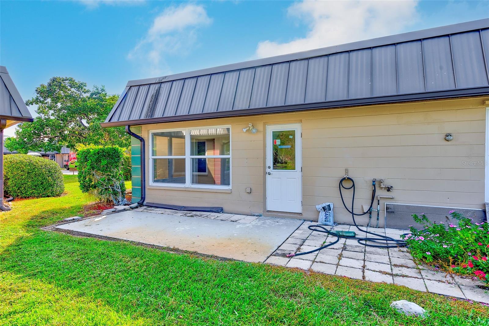 Image 27 of 41 For 4308 Summersun Drive