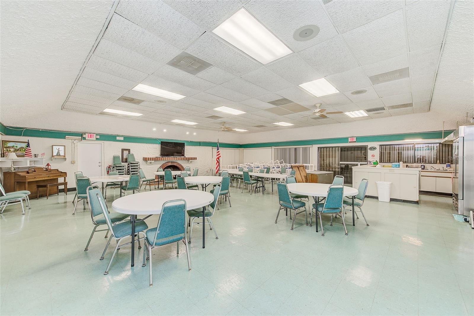 Image 30 of 41 For 4308 Summersun Drive