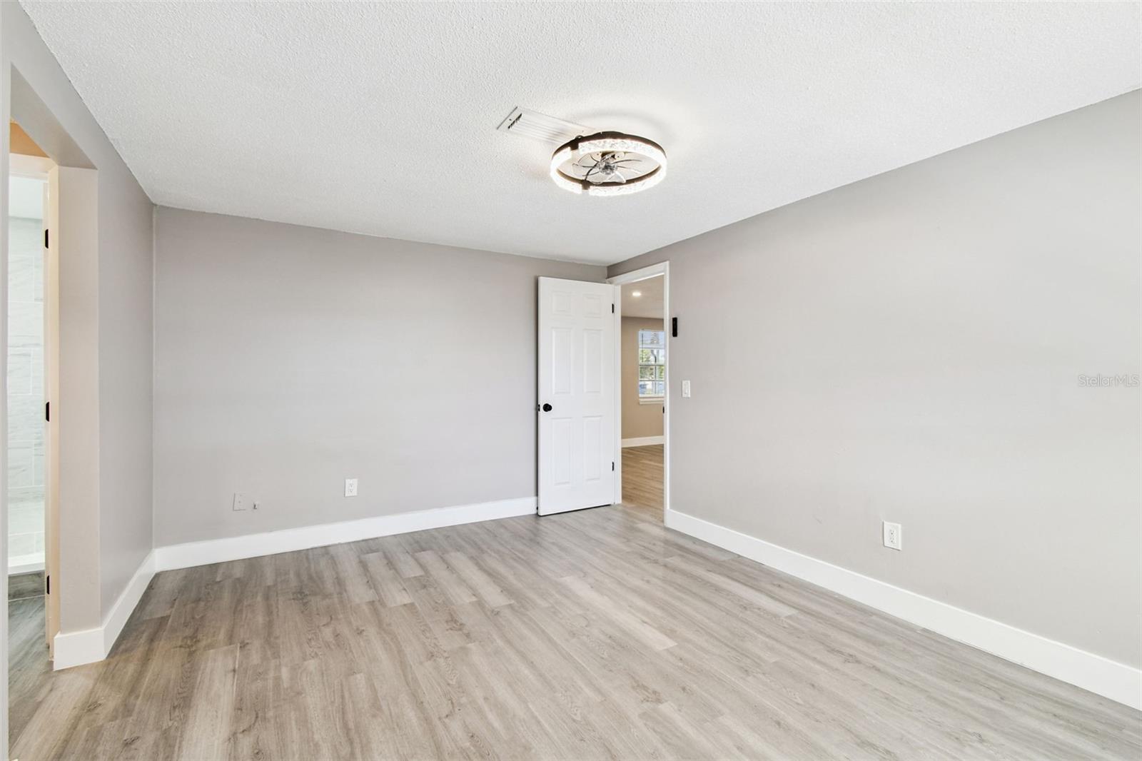 Image 14 of 26 For 3800 Darlington Road