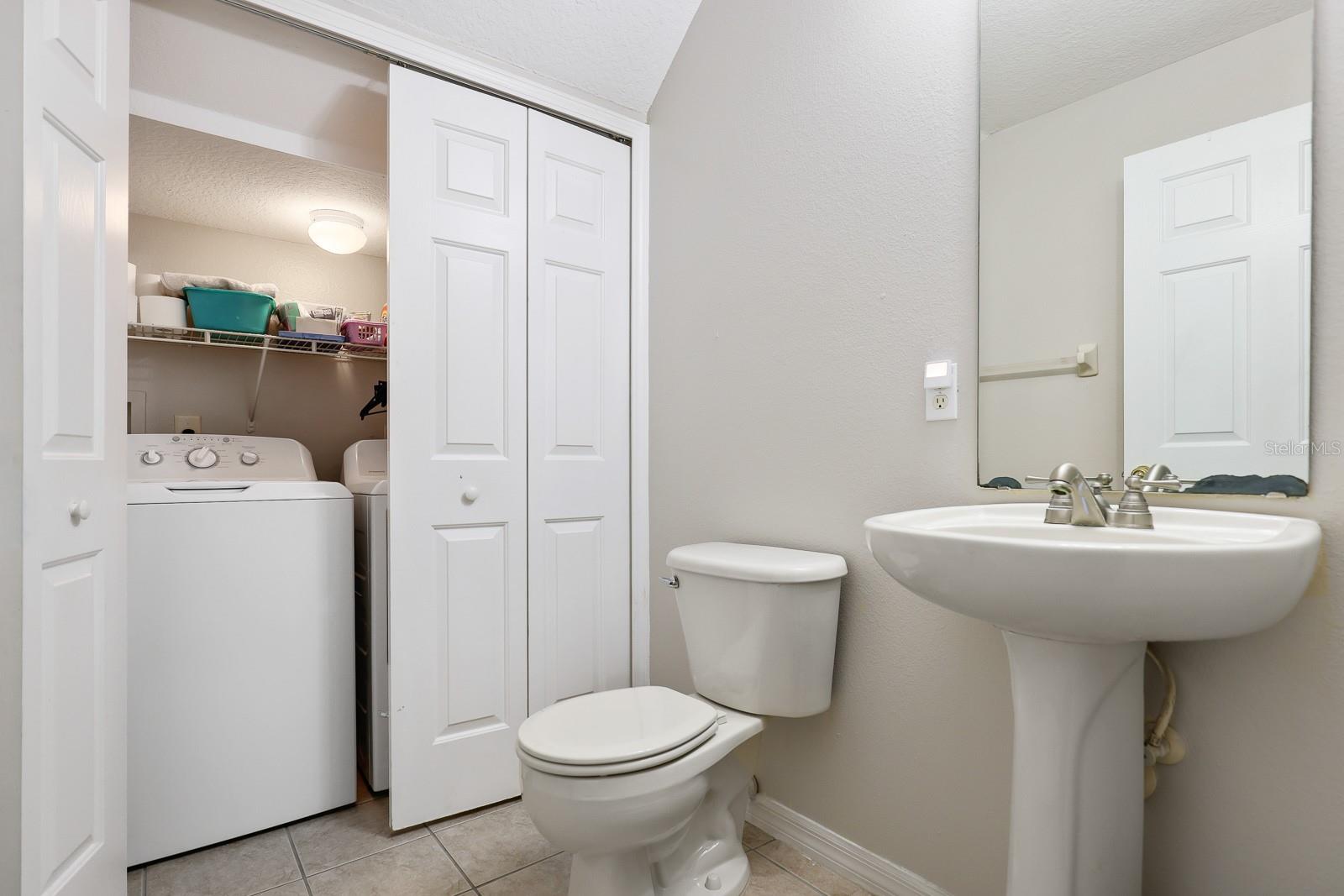 Image 14 of 27 For 211 Penmark Stone Place