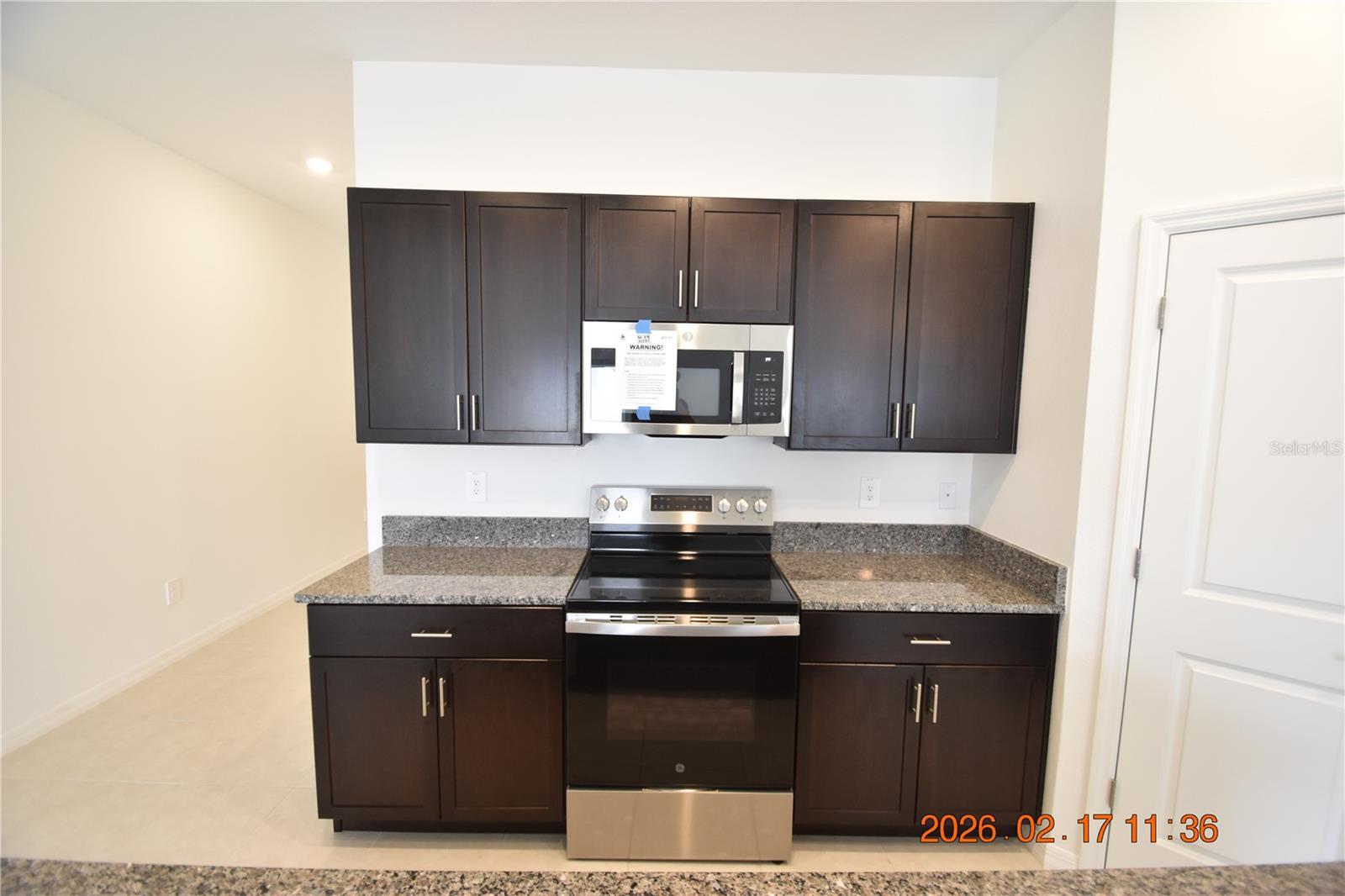 Image 17 of 37 For 4490 Cozy Condor Court