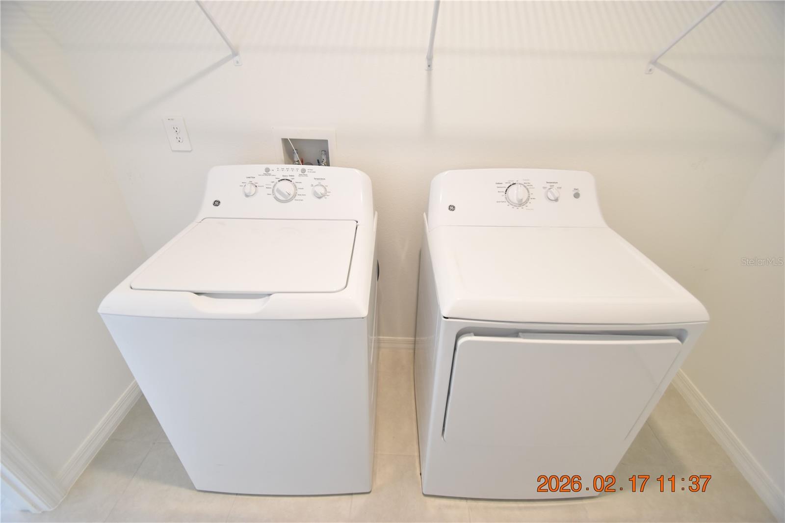 Image 21 of 37 For 4490 Cozy Condor Court