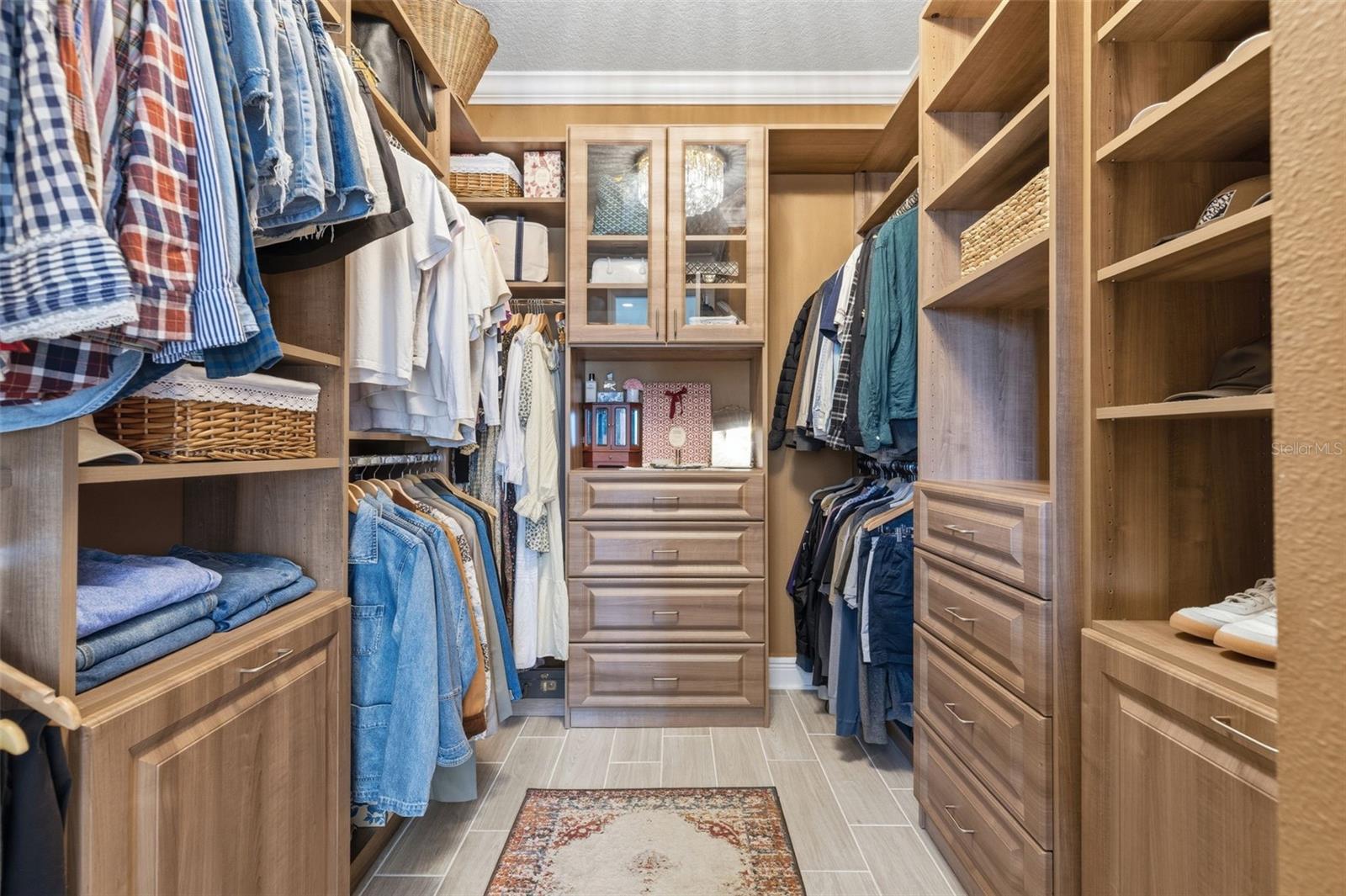 Image 23 of 62 For 10141 Spruce River Way