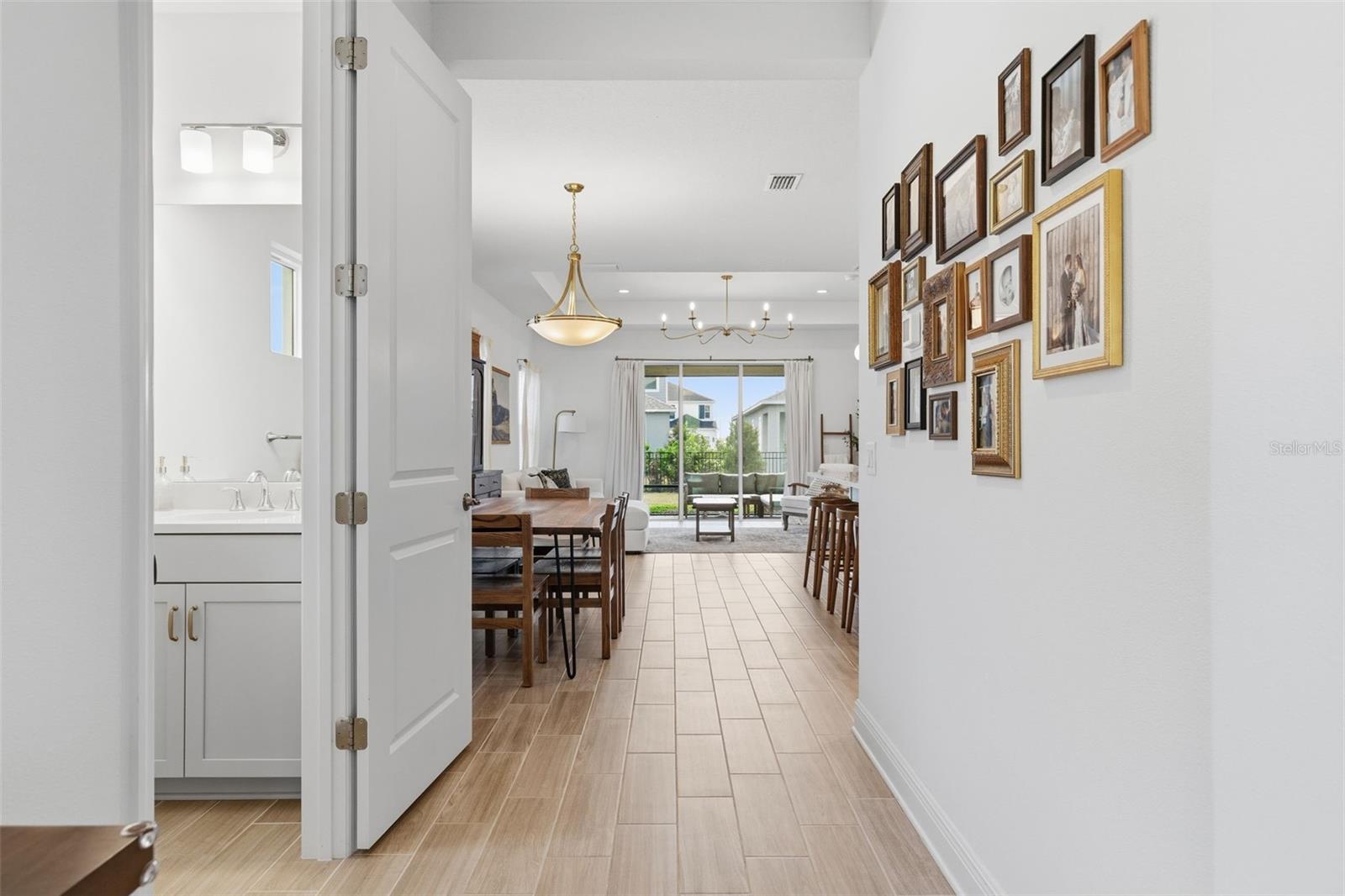 Image 3 of 62 For 10141 Spruce River Way