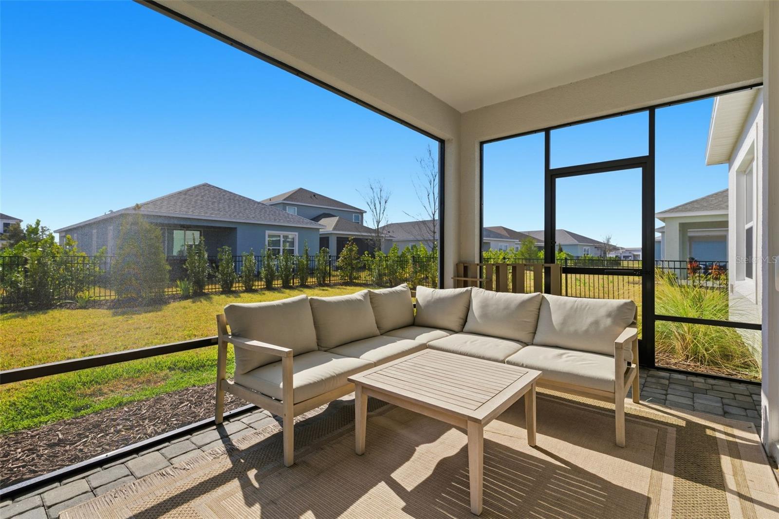 Image 34 of 62 For 10141 Spruce River Way