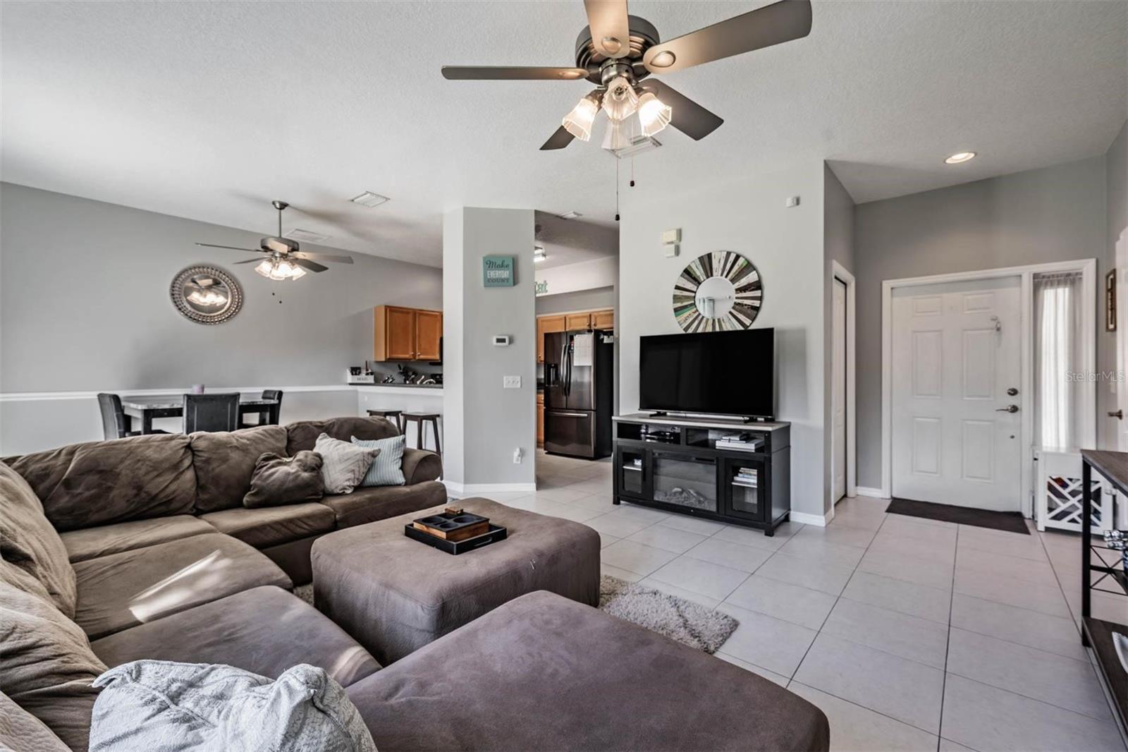 Image 5 of 57 For 9092 Iron Oak Avenue