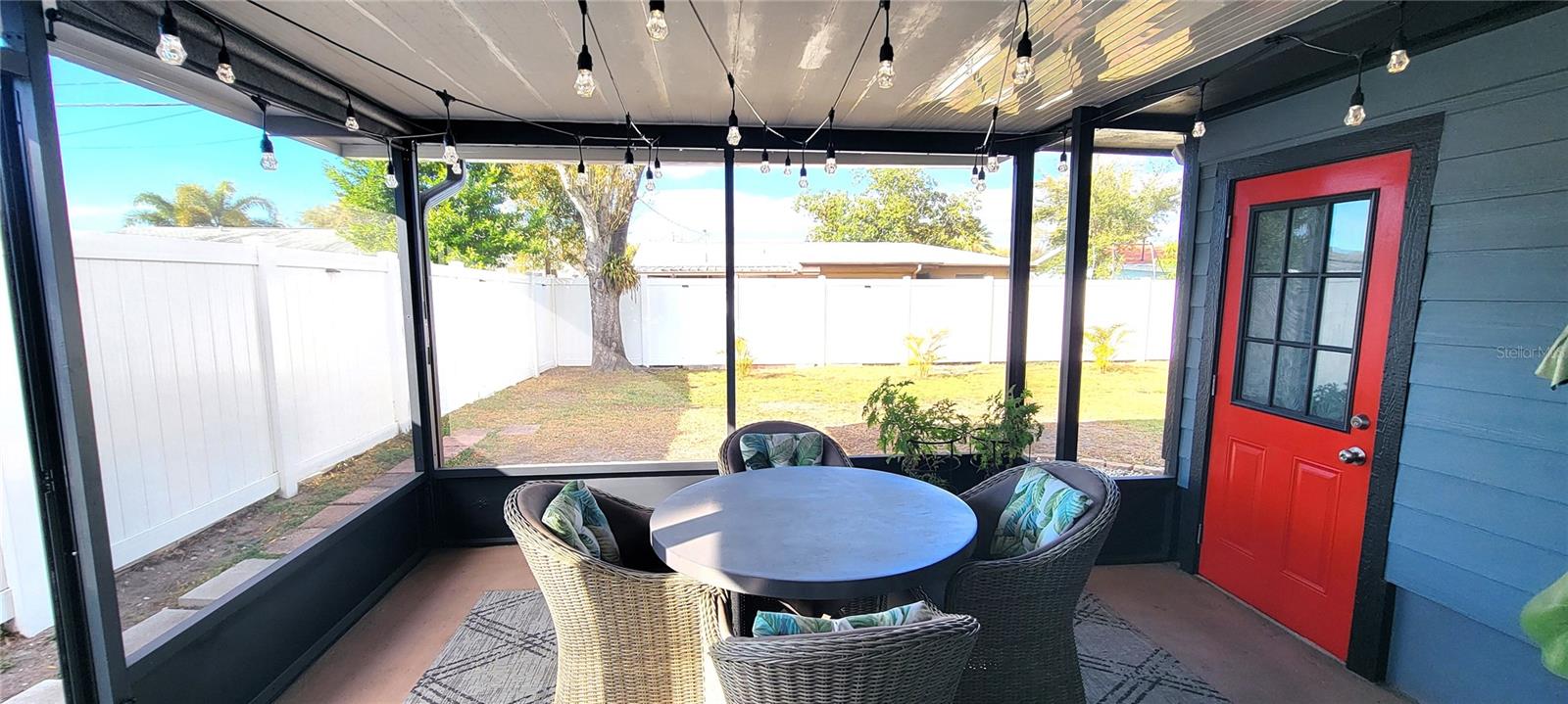 Image 13 of 38 For 2324 Shelley Street