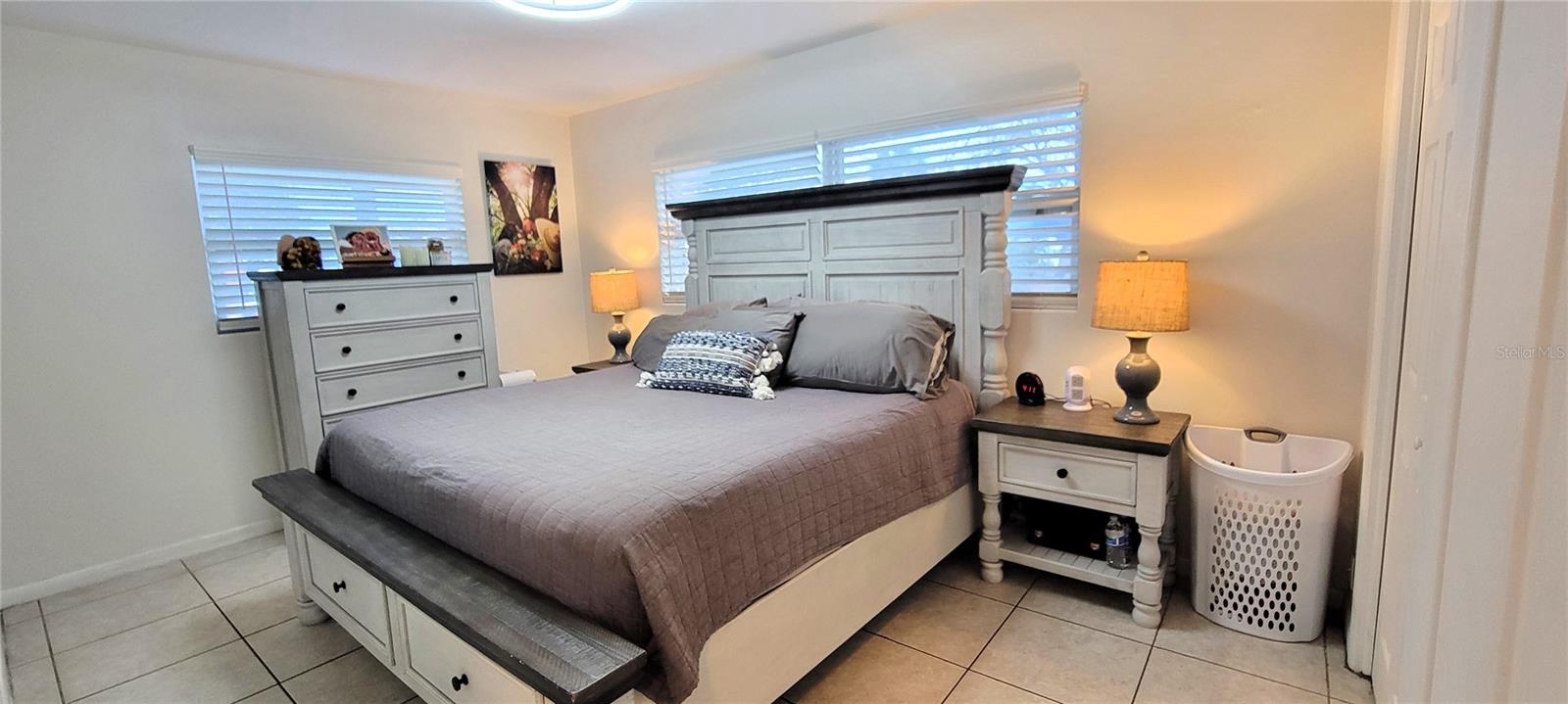 Image 20 of 38 For 2324 Shelley Street