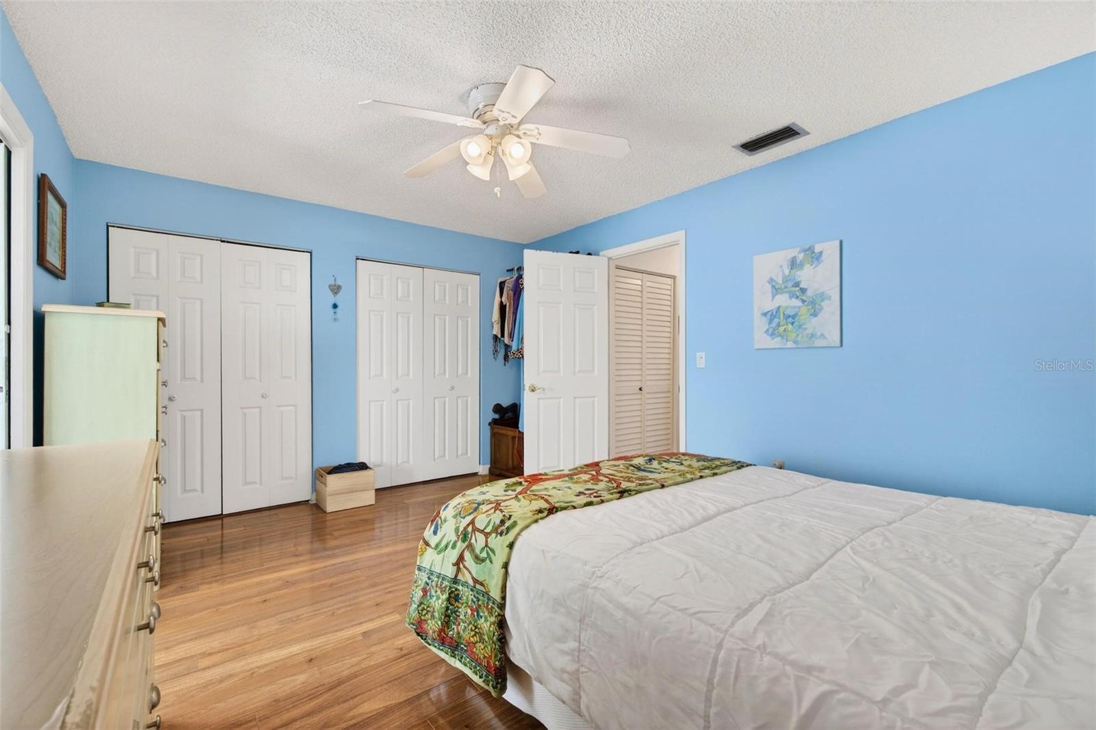 Image 18 of 39 For 2850 59th Street S 311