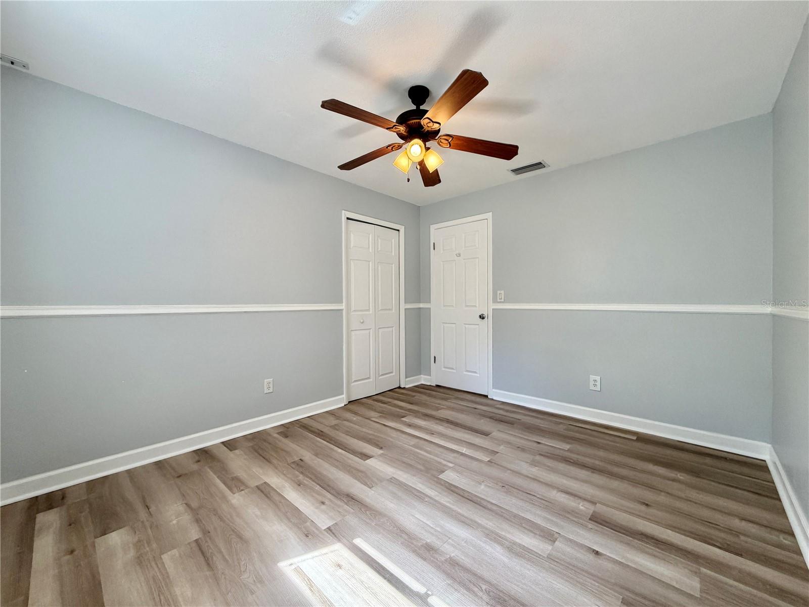 Image 16 of 31 For 510 81st Avenue N