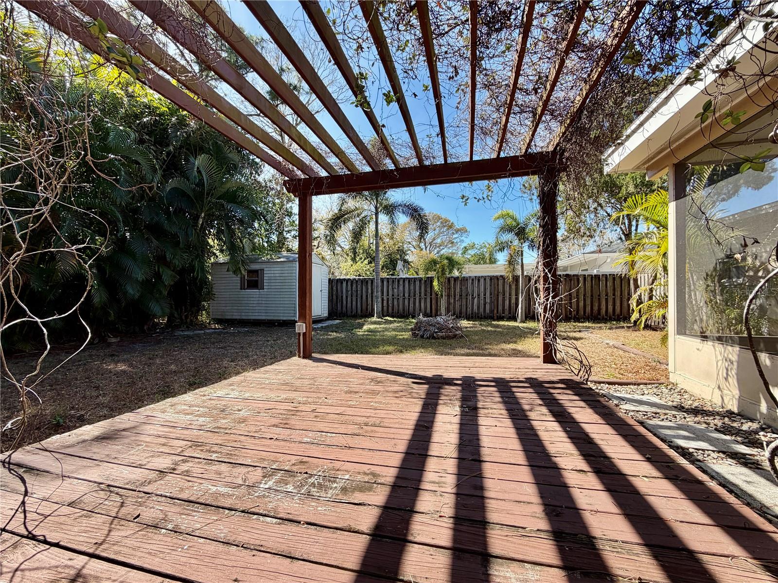 Image 24 of 31 For 510 81st Avenue N