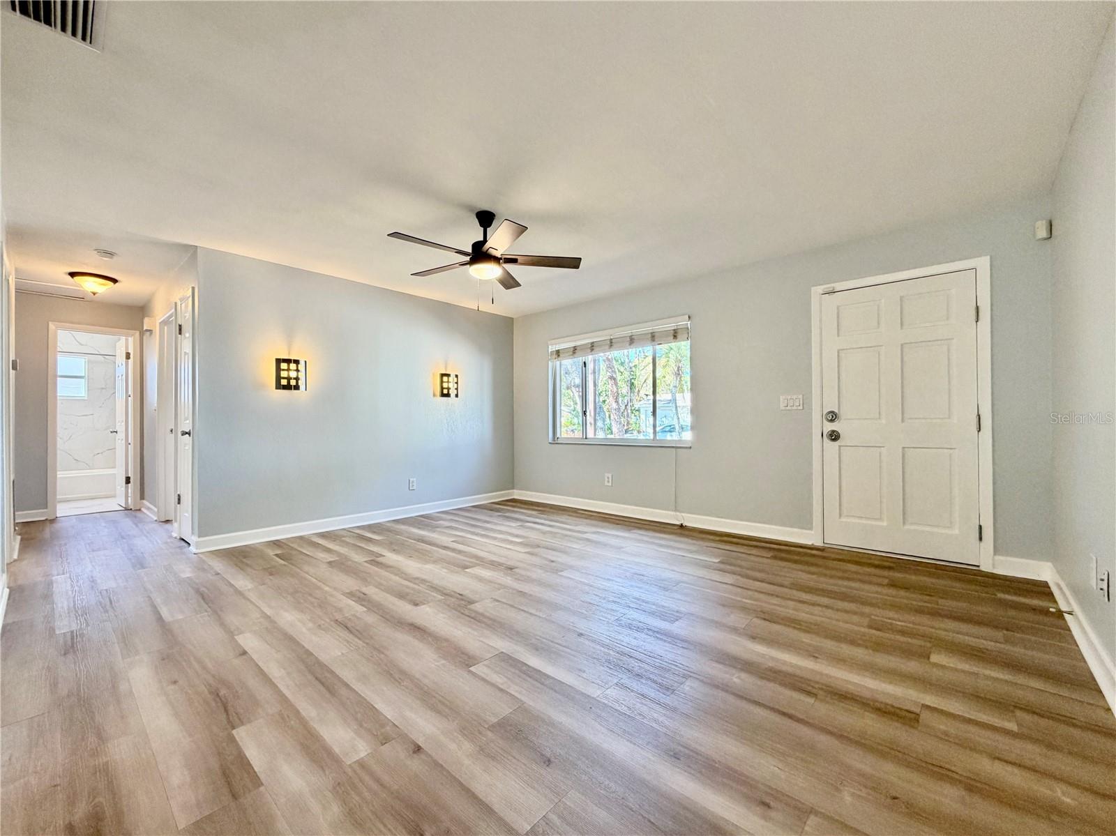 Image 7 of 31 For 510 81st Avenue N