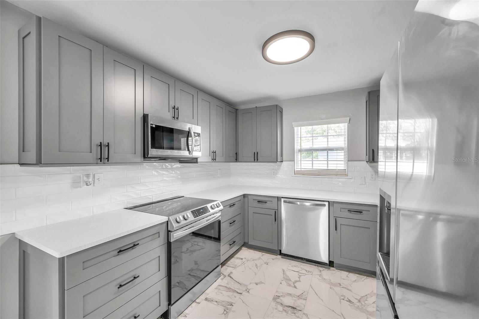 Image 13 of 63 For 3230 51st Street N