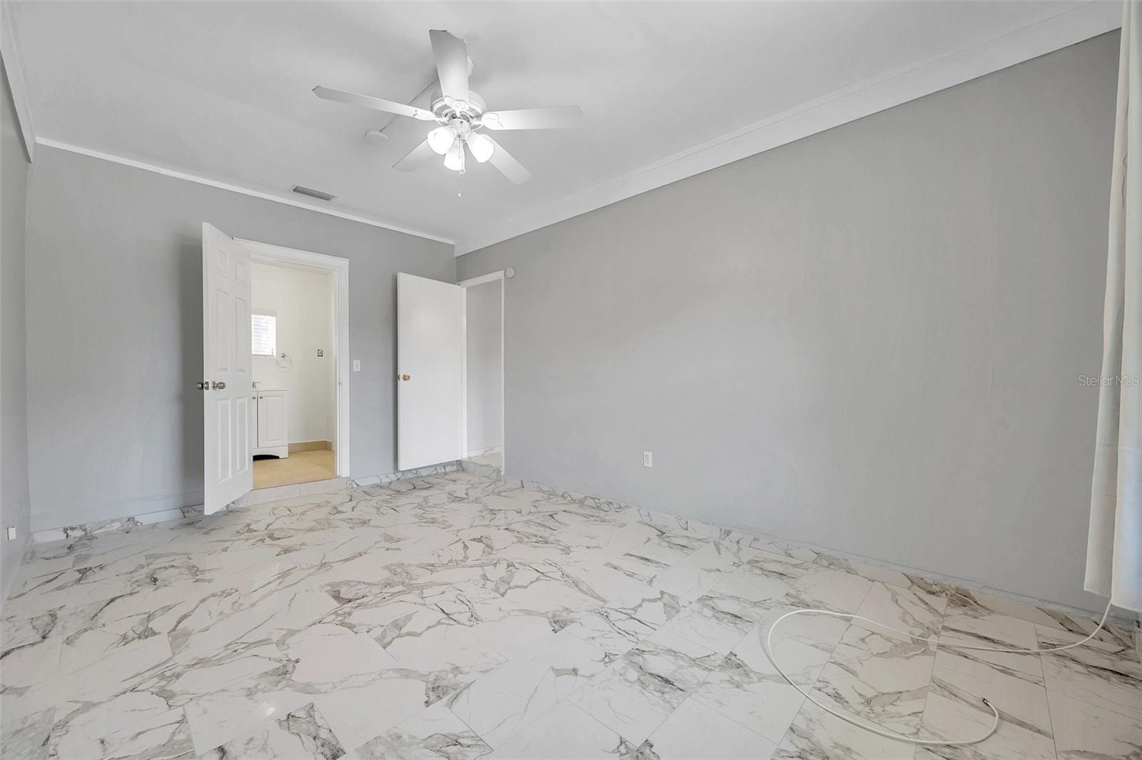 Image 31 of 63 For 3230 51st Street N