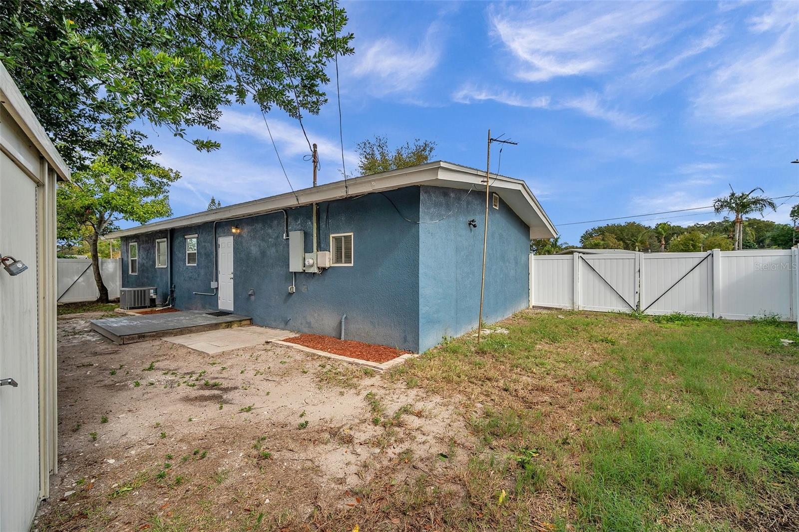 Image 38 of 63 For 3230 51st Street N