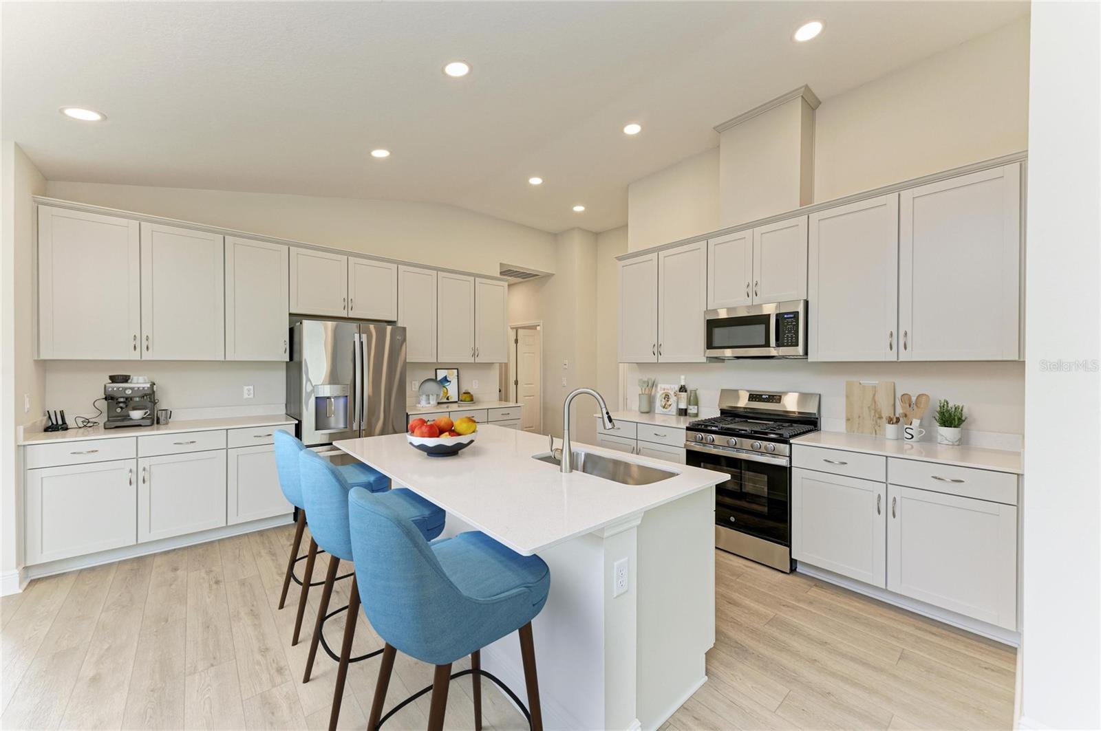 Image 2 of 29 For 12342 Oak Hill Way