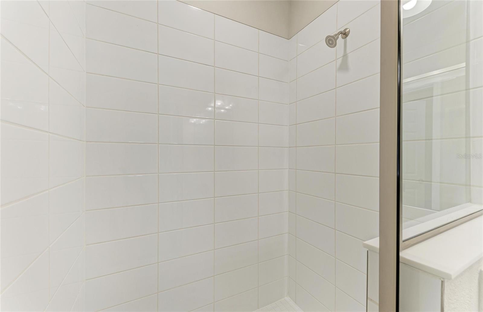 Image 8 of 29 For 12342 Oak Hill Way