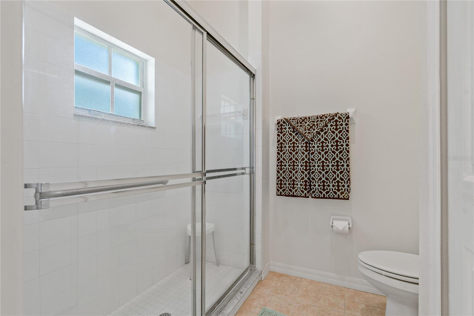 Image 17 of 46 For 34738 Double Eagle Court