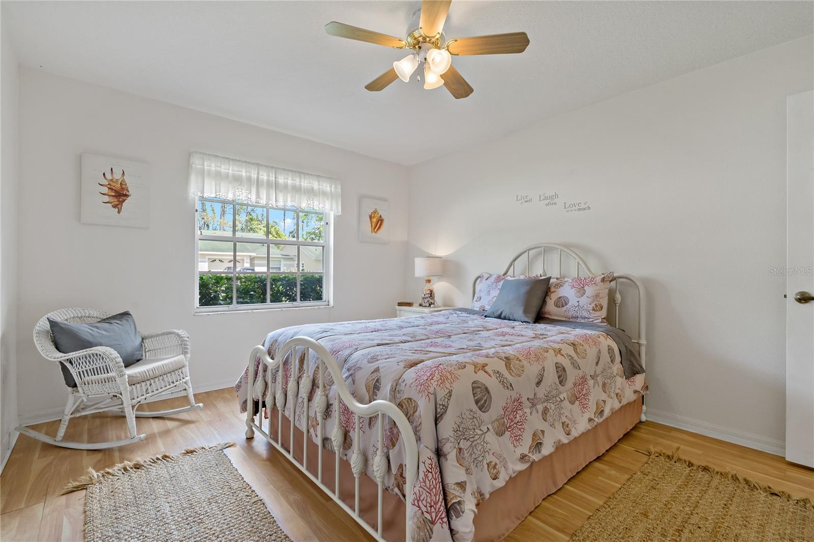 Image 19 of 46 For 34738 Double Eagle Court