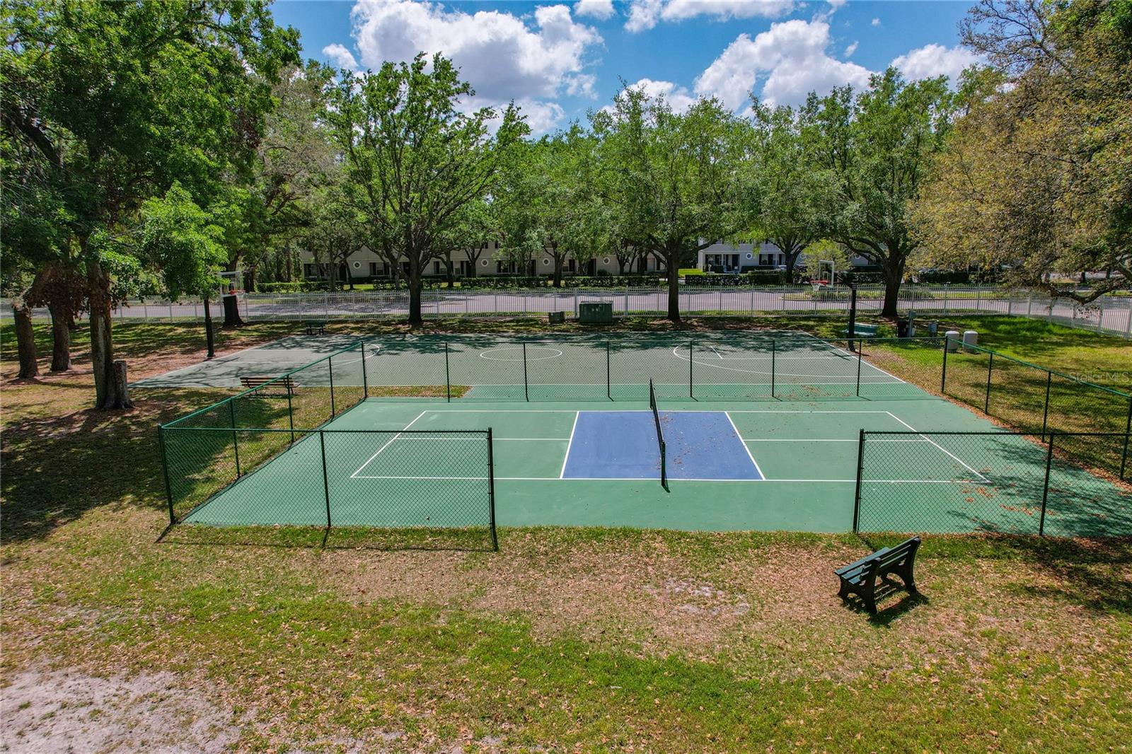 Image 35 of 46 For 34738 Double Eagle Court