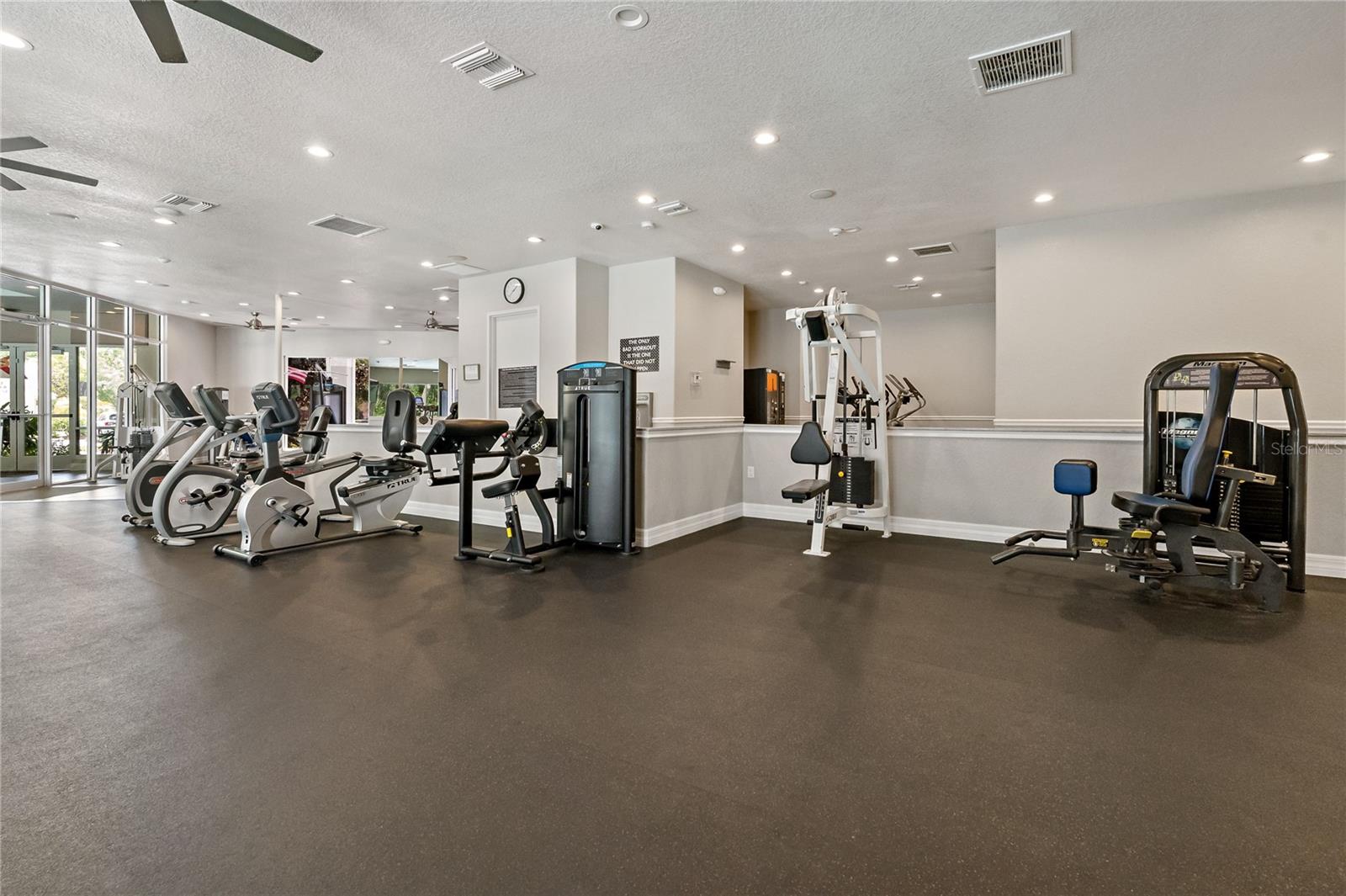 Image 40 of 46 For 34738 Double Eagle Court