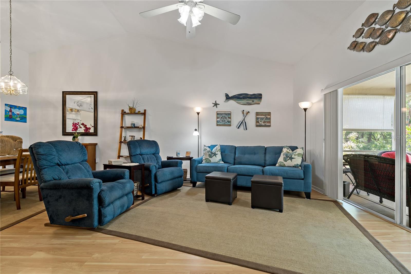 Image 8 of 46 For 34738 Double Eagle Court