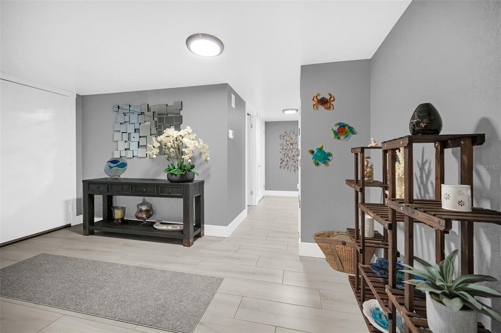 Image 12 of 79 For 1460 Gulf Boulevard 506