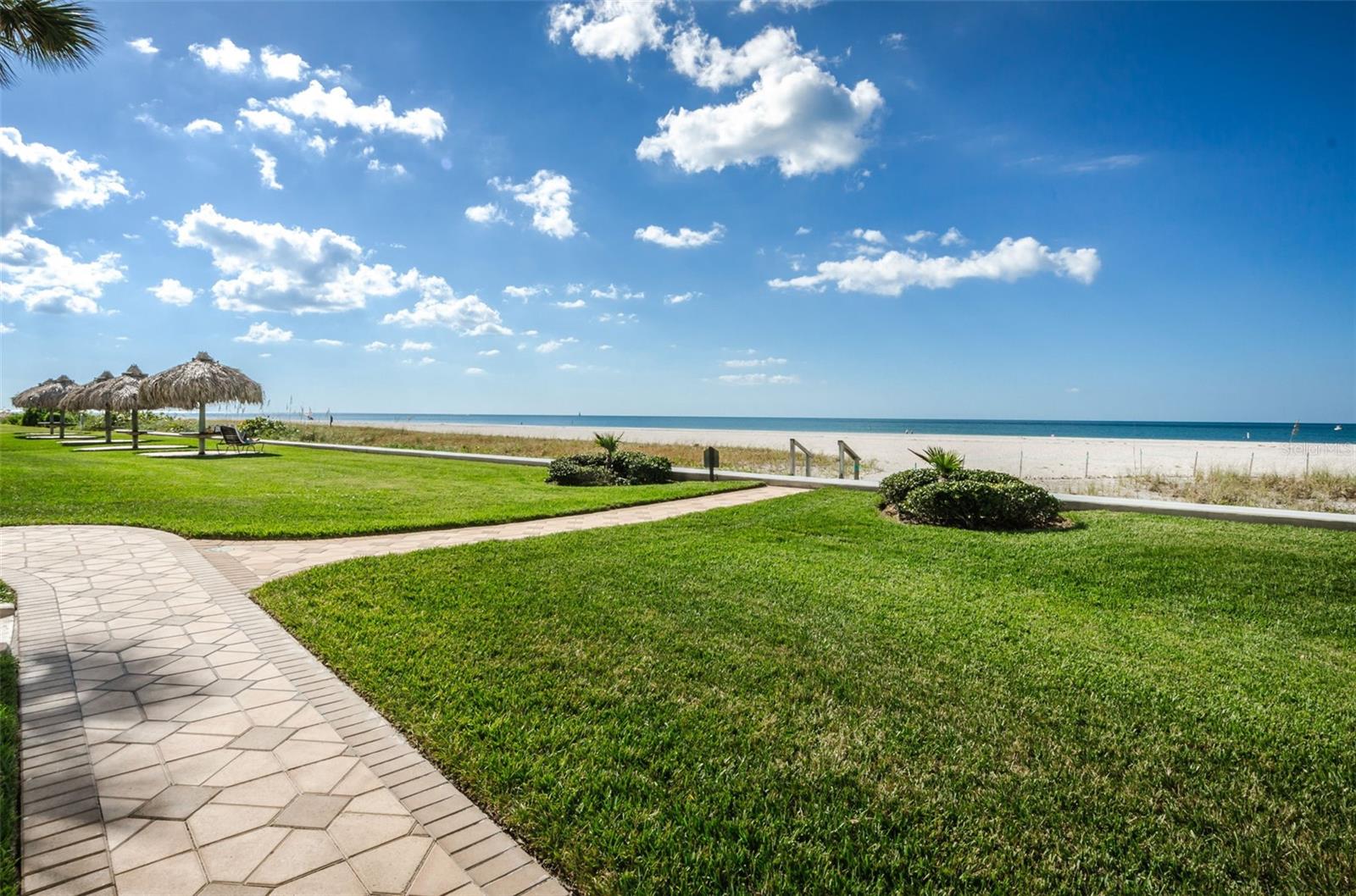 Image 55 of 79 For 1460 Gulf Boulevard 506