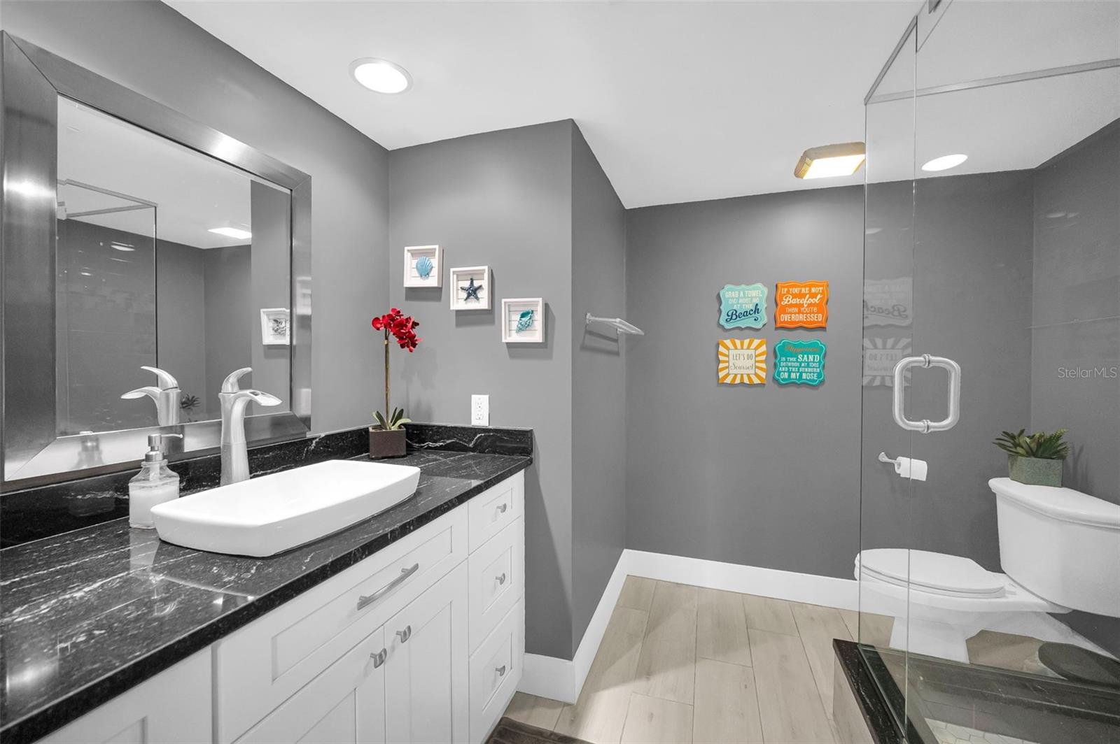 Image 6 of 79 For 1460 Gulf Boulevard 506