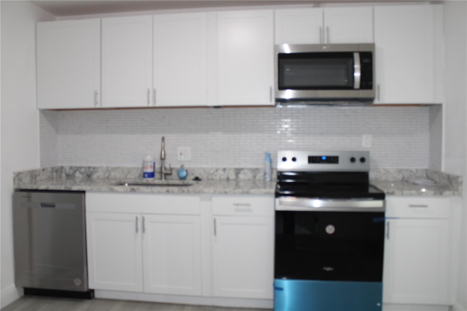 Image 5 of 13 For 6101 Dublin Drive