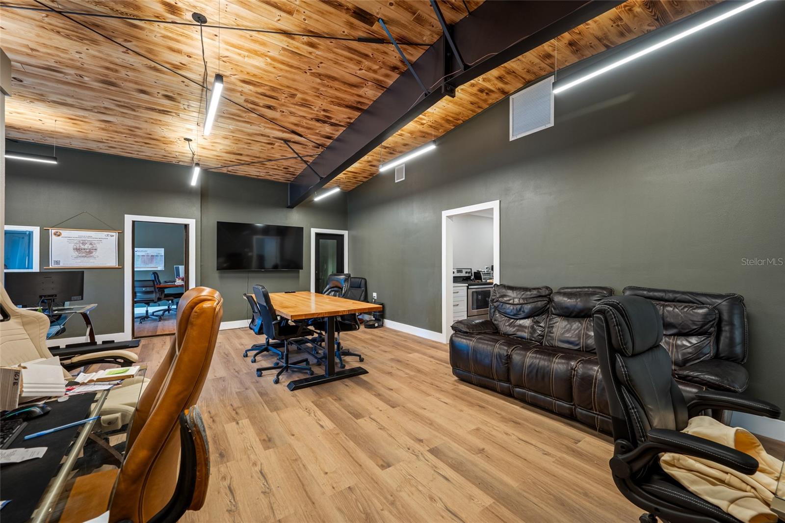 Image 7 of 45 For 620 Union Street