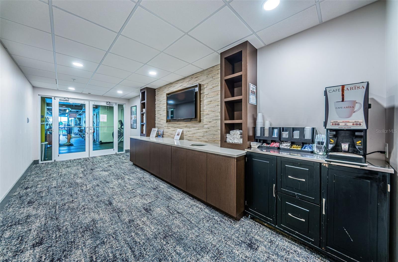 Image 51 of 62 For 2270 Christy Lane