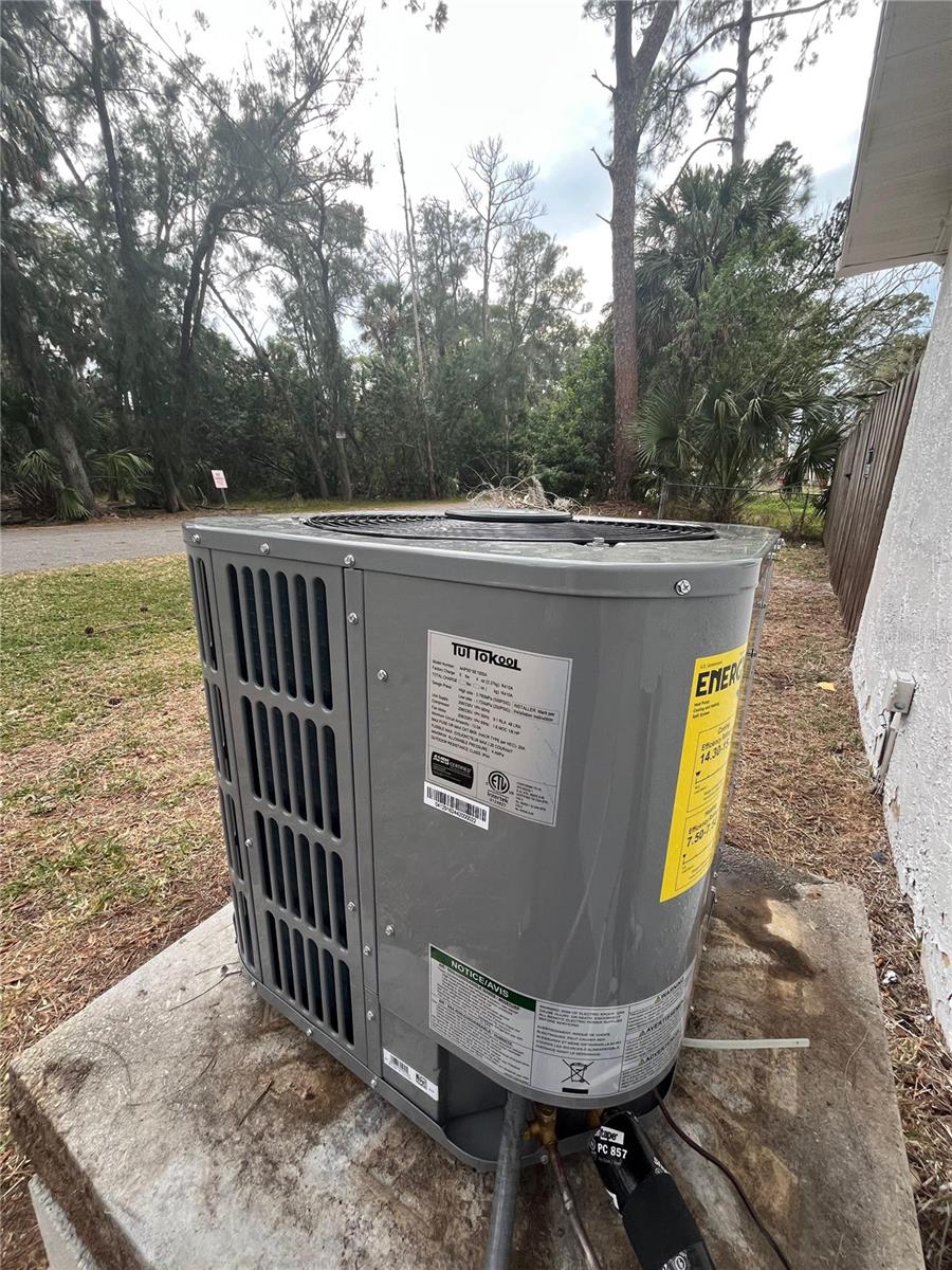 Image 33 of 34 For 7119-7121 Oakwood