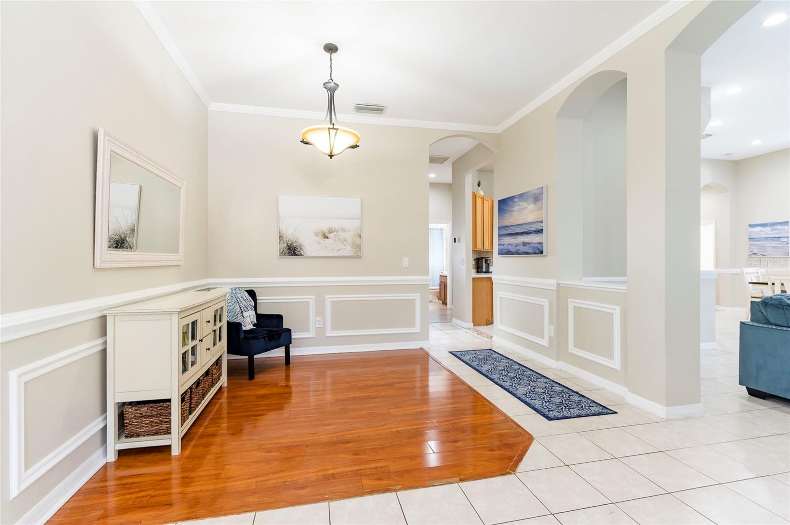 Image 15 of 52 For 1951 Tarragon Lane