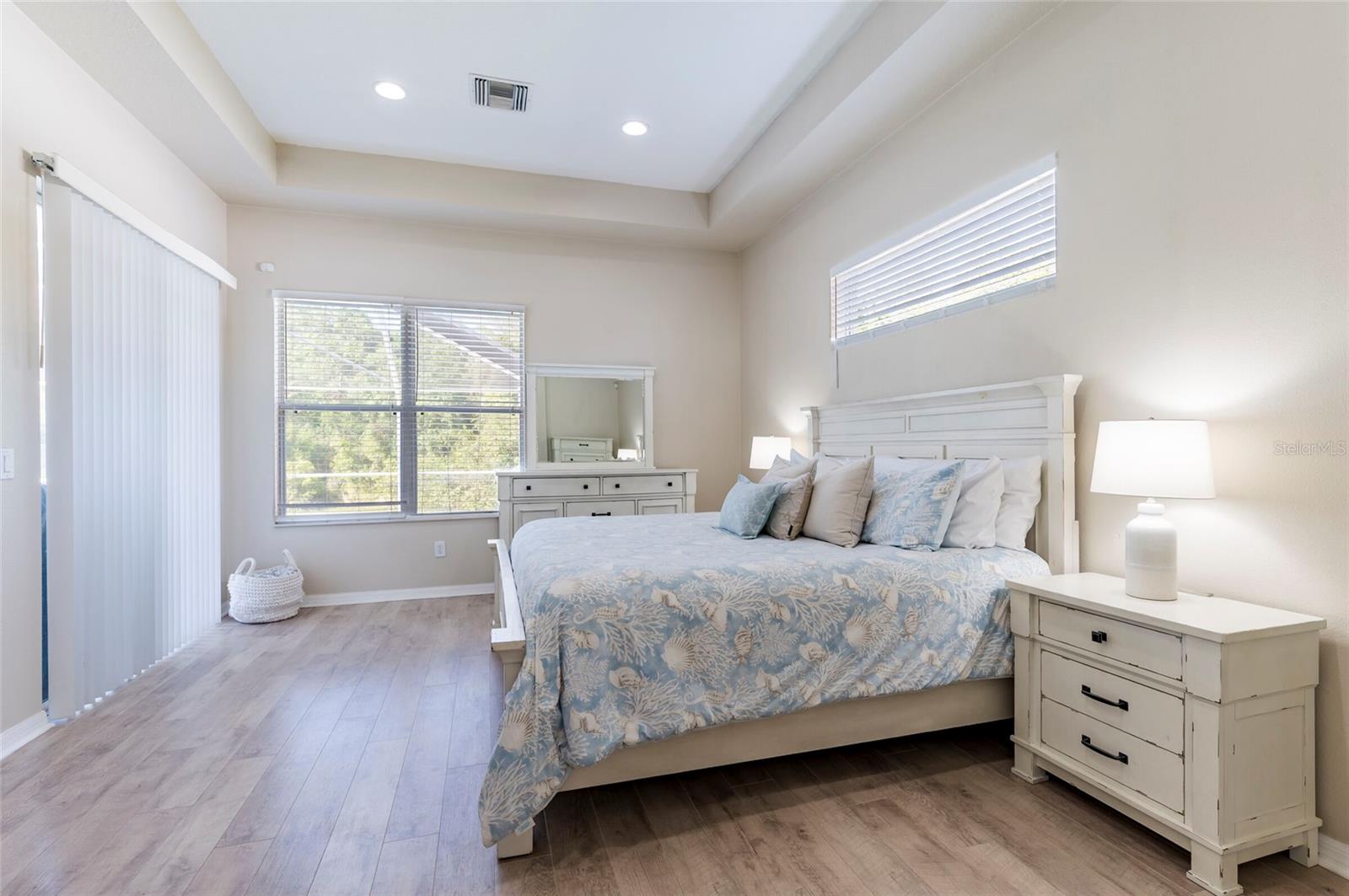 Image 36 of 52 For 1951 Tarragon Lane