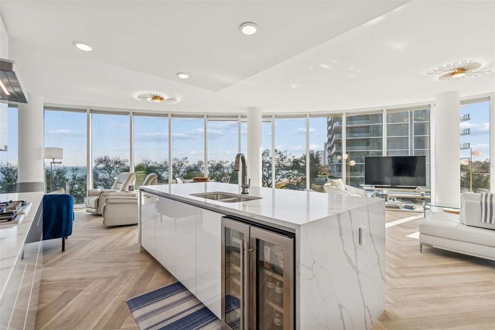 Image 19 of 100 For 2900 Bay To Bay Boulevard 501