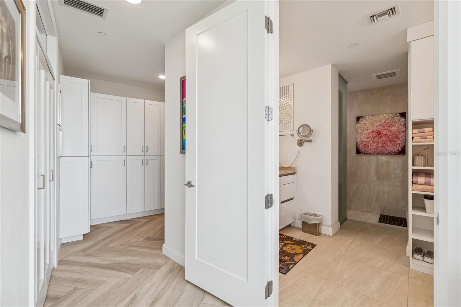 Image 49 of 100 For 2900 Bay To Bay Boulevard 501