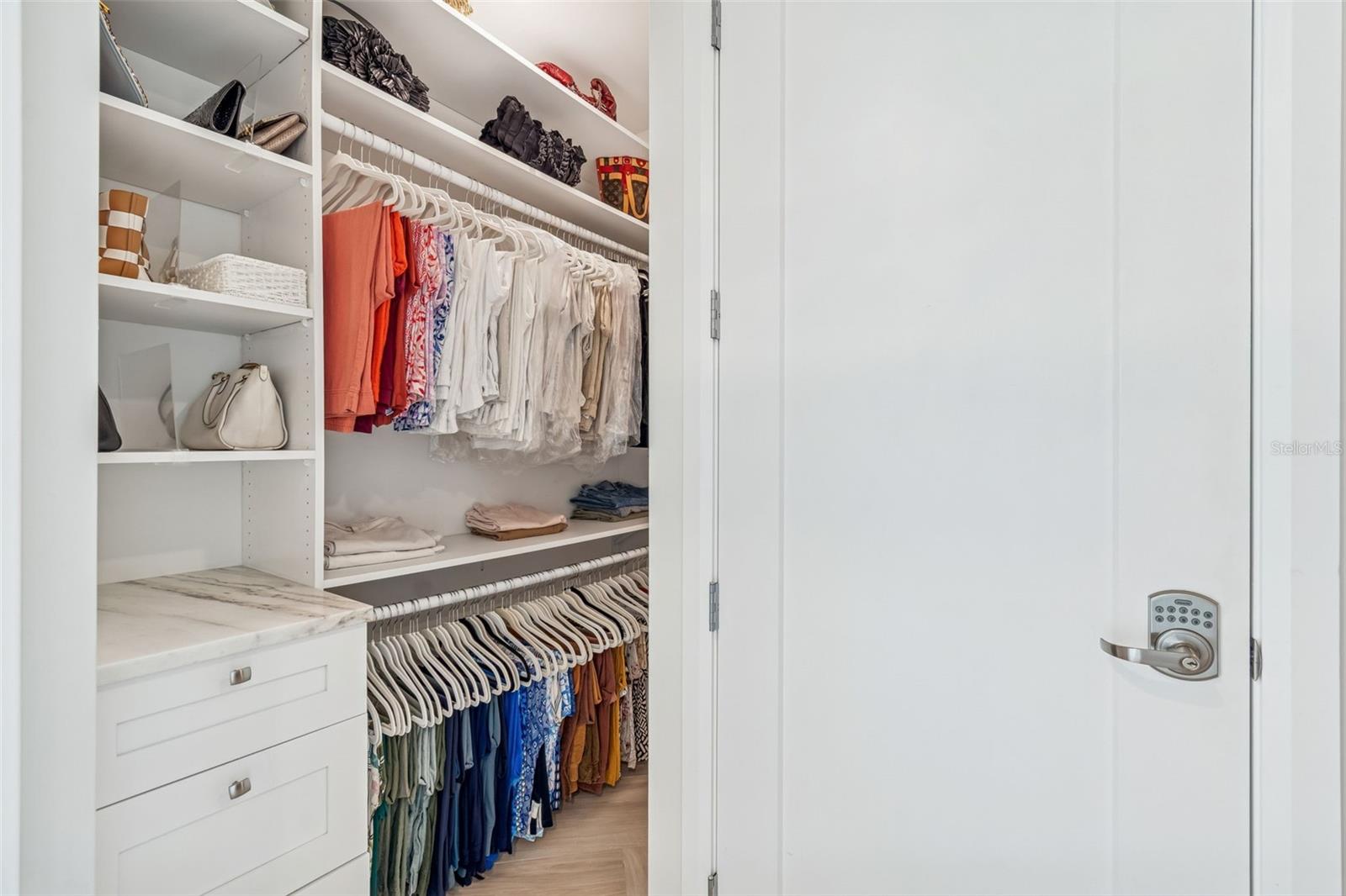 Image 53 of 100 For 2900 Bay To Bay Boulevard 501