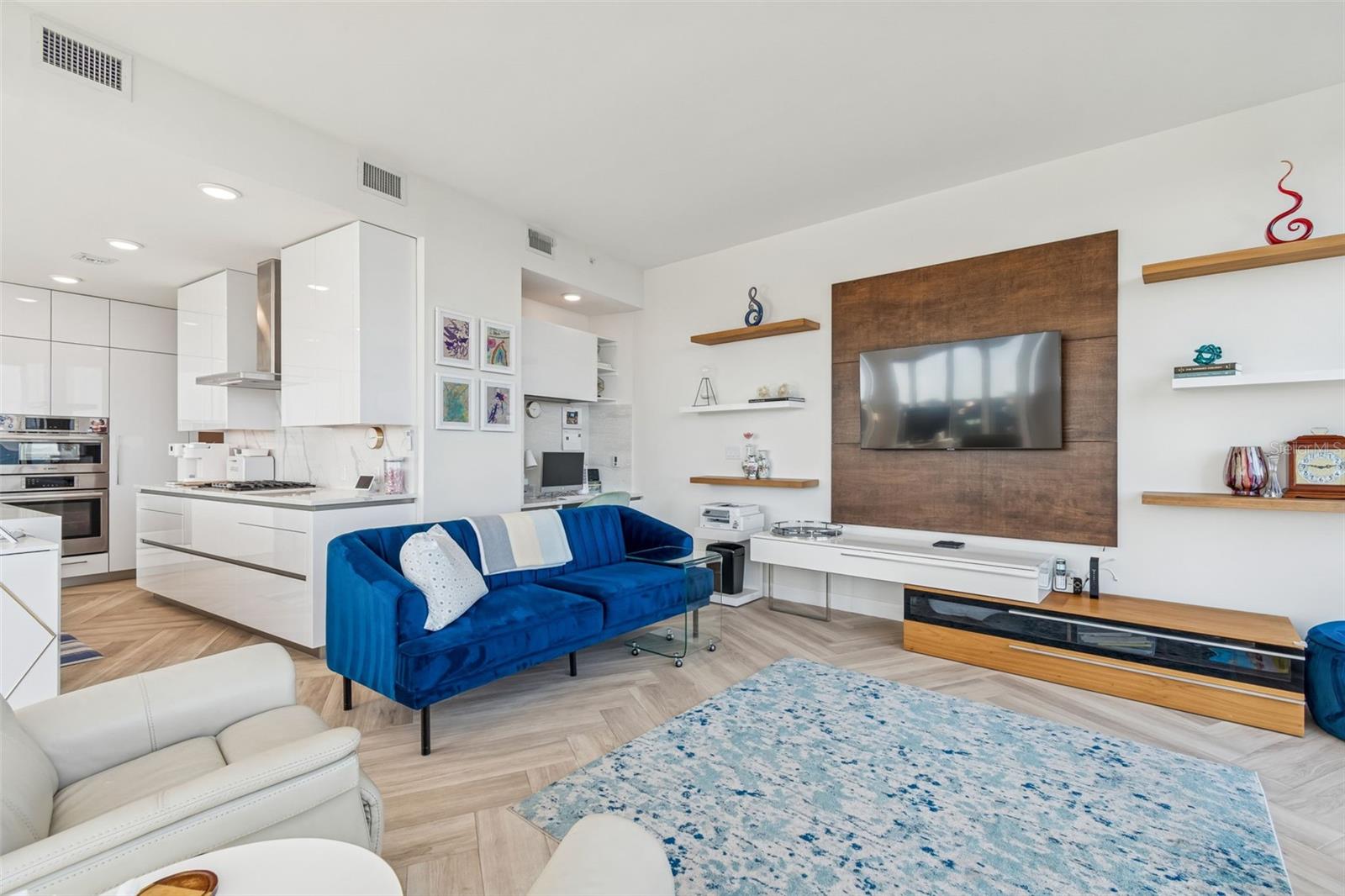 Image 9 of 100 For 2900 Bay To Bay Boulevard 501