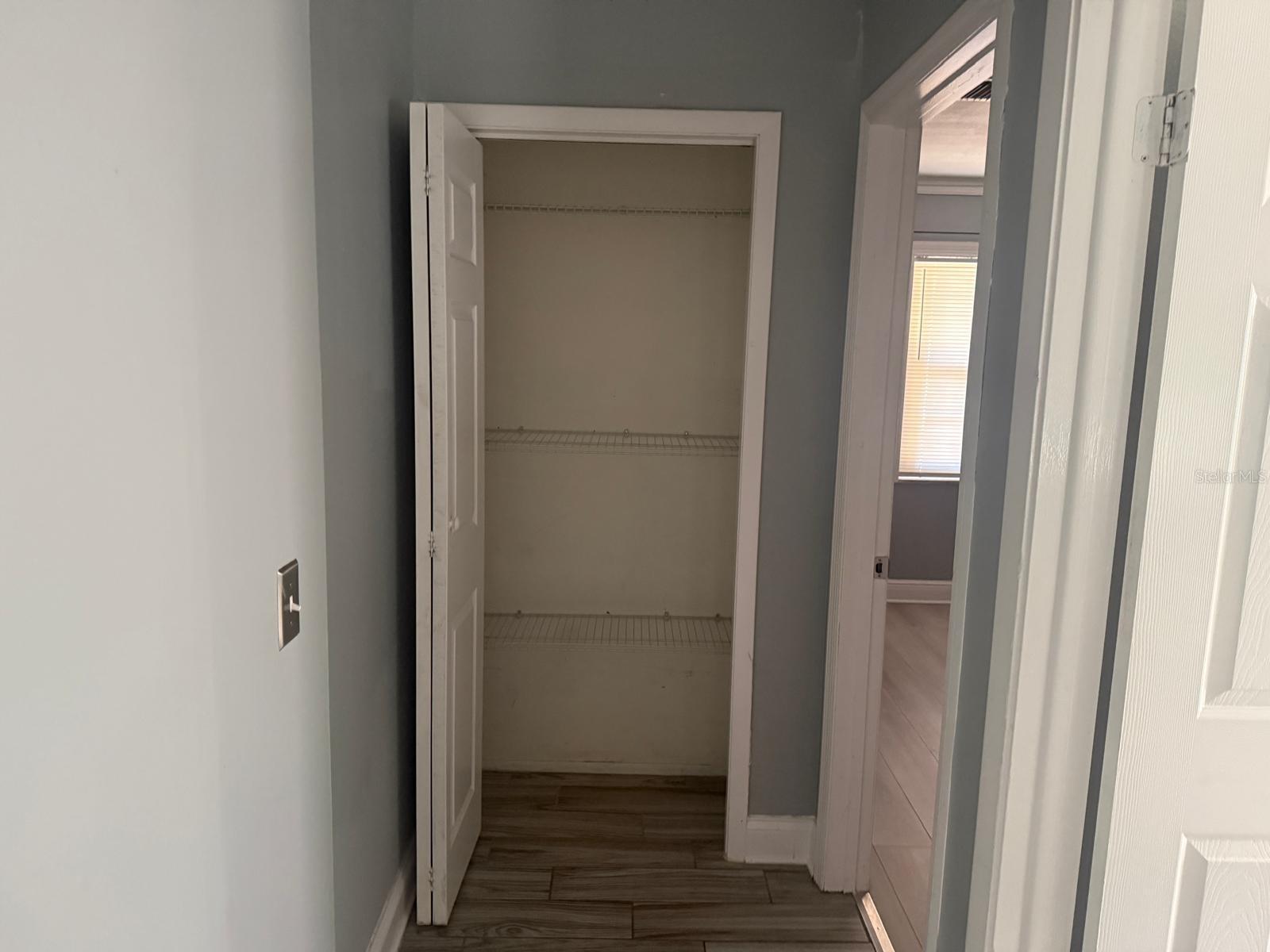 Listing photo id 9 for 8515 Peppercorn Drive