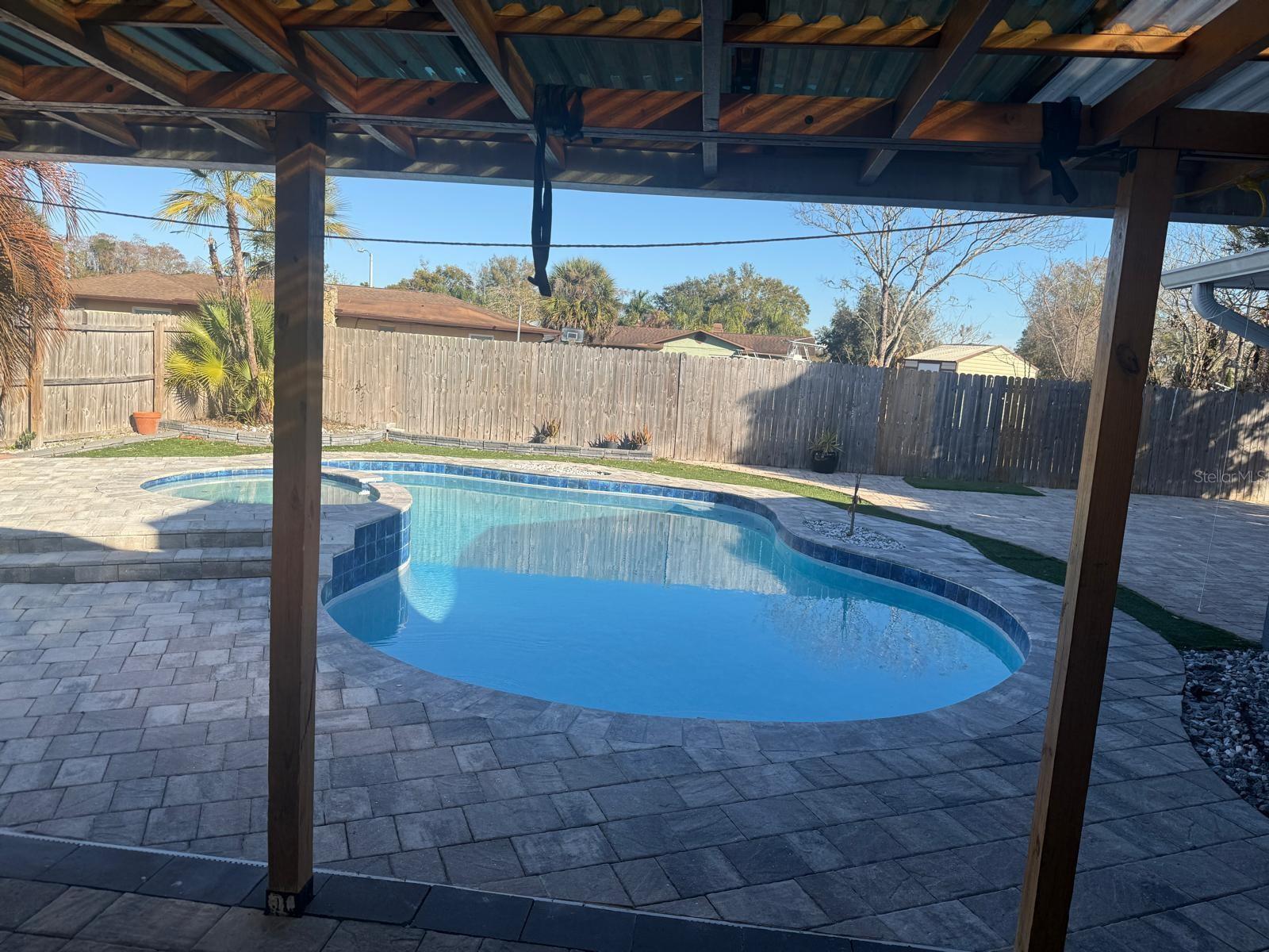 Listing photo id 22 for 8515 Peppercorn Drive