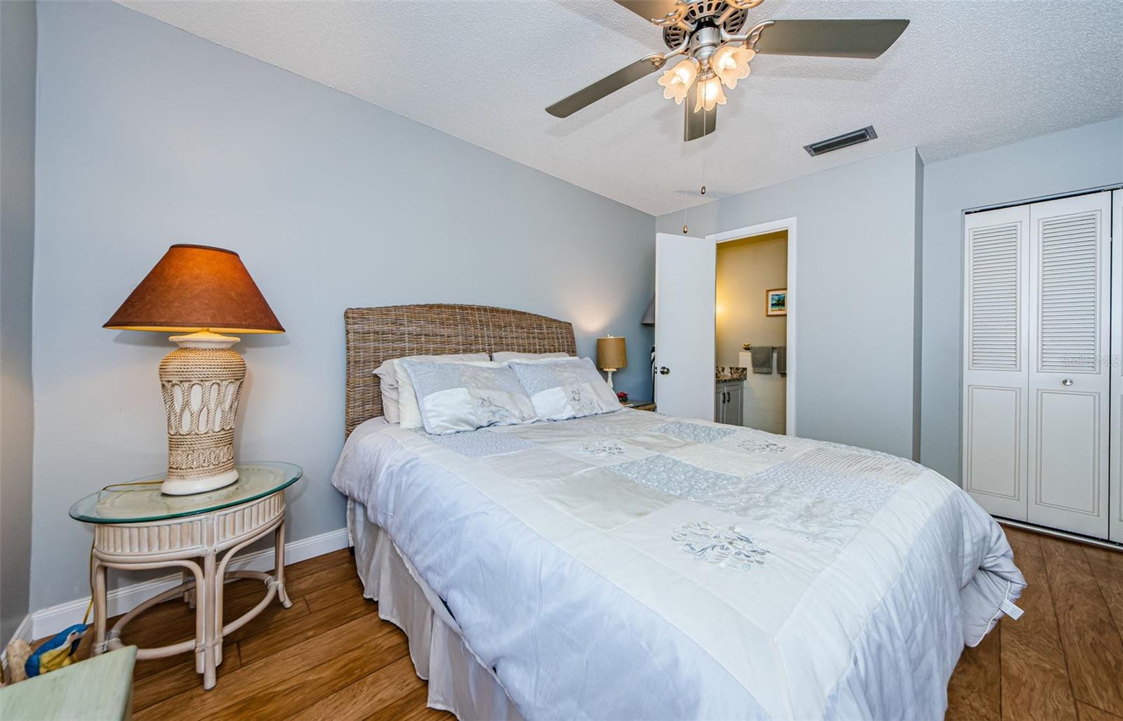 Image 16 of 34 For 2700 Bayshore Boulevard 6104