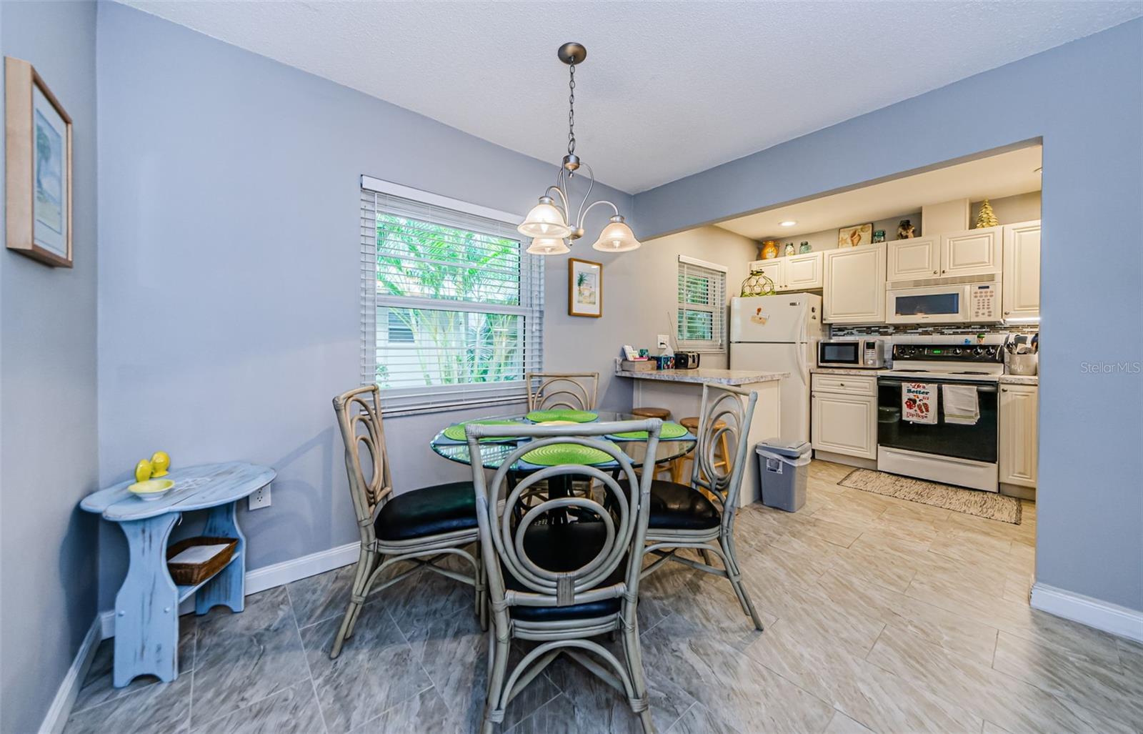 Image 8 of 34 For 2700 Bayshore Boulevard 6104