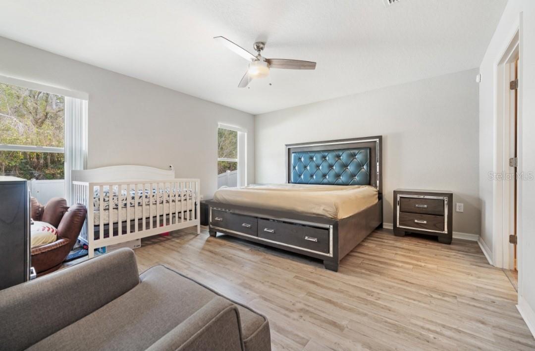 Image 12 of 30 For 979 Pearly Ridge Lane