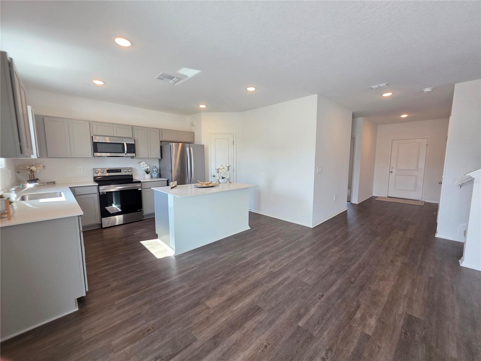 Image 13 of 67 For 13031 Bluff Oak Way