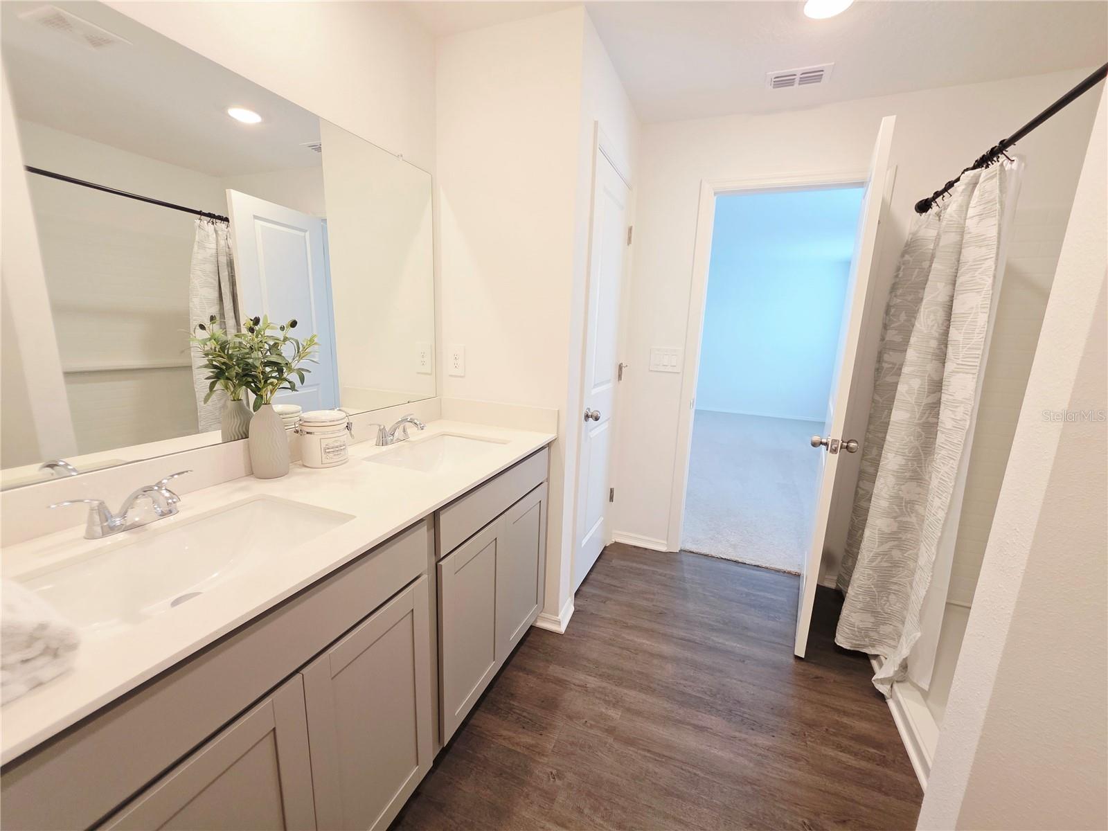 Image 38 of 67 For 13031 Bluff Oak Way